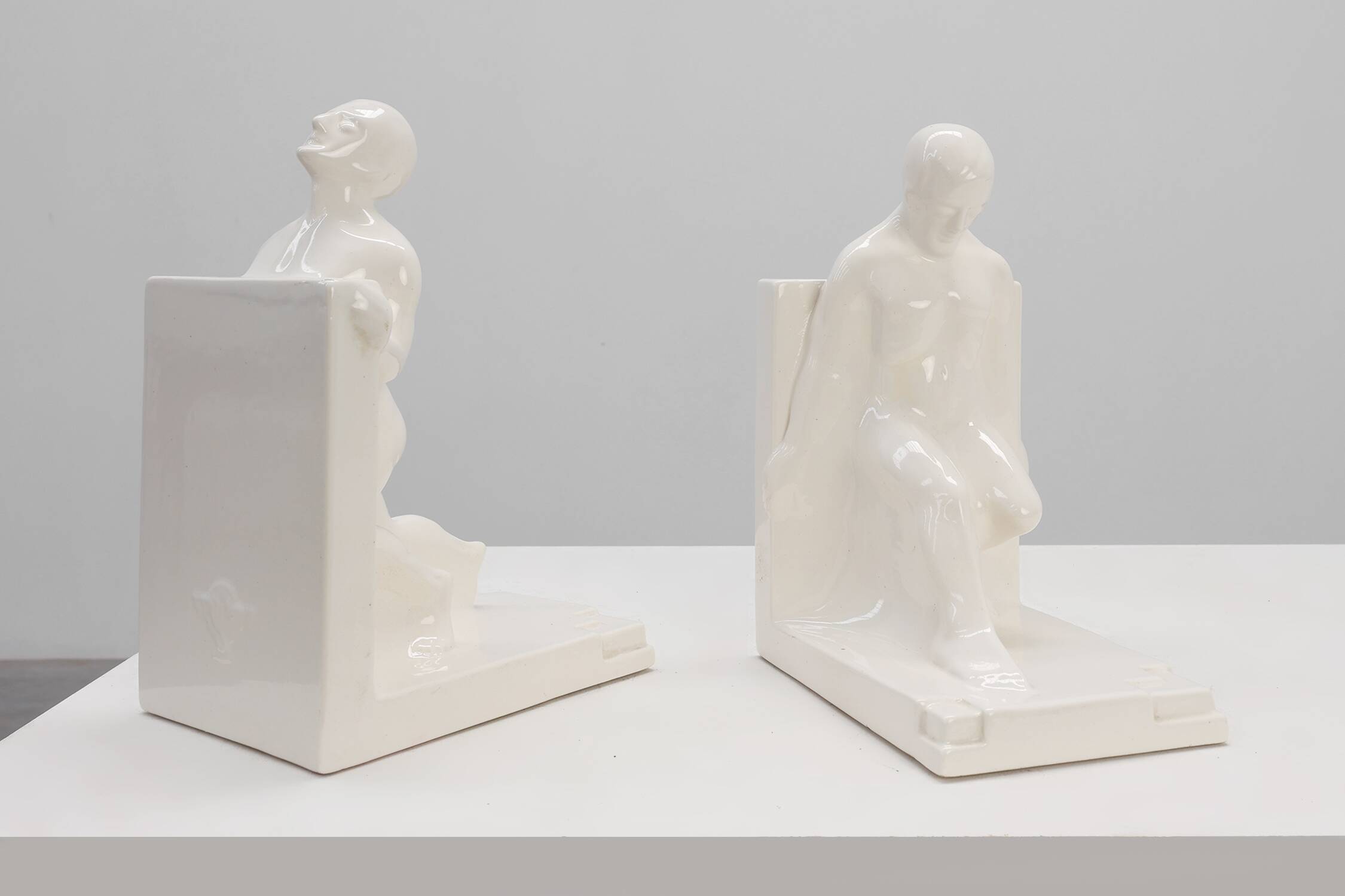 Pair Ceramic bookends by Godofridus Boonekamp for Plateelbakkerij Schoonhov