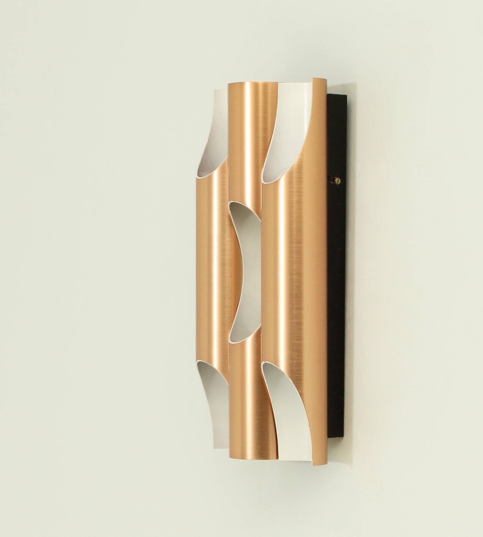 Triple Fuga wall light in copper by Maija Liisa Komulainen for Raak