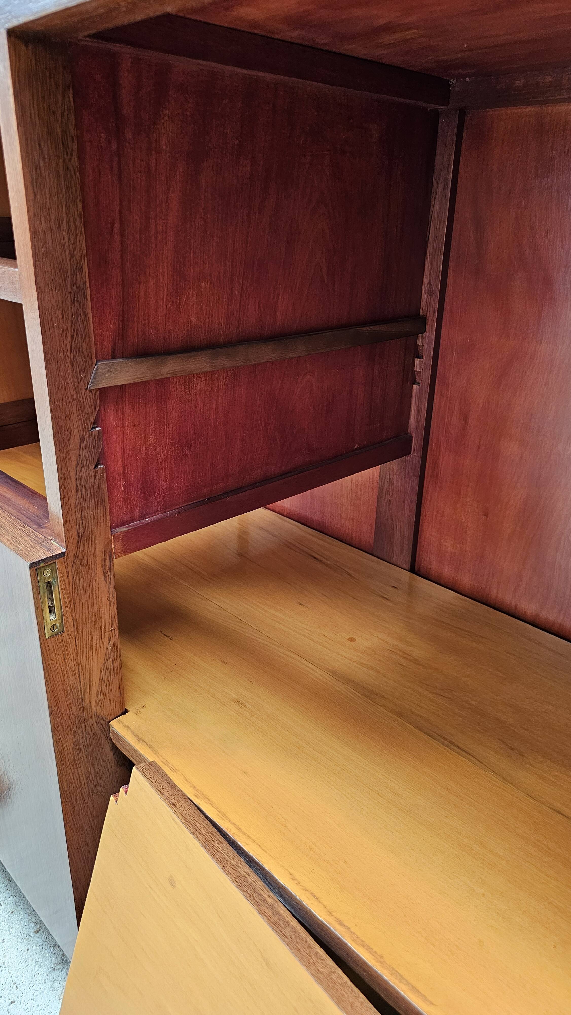 Art Deco buffet by Saddier & Fils in solid rosewood and veneer.