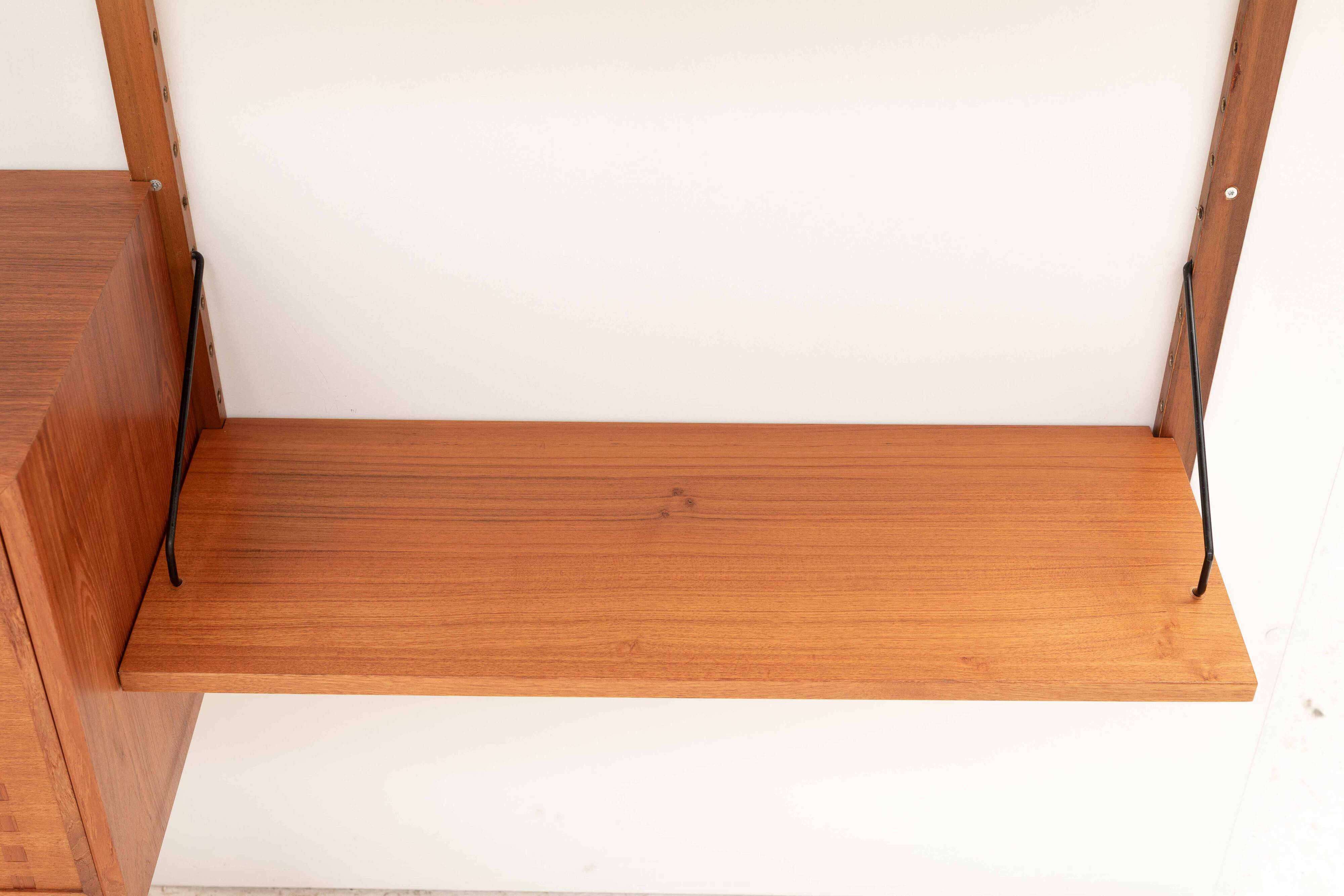 2-Bay Wall unit by Poul Cadovius