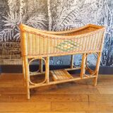 Rattan planter on stand