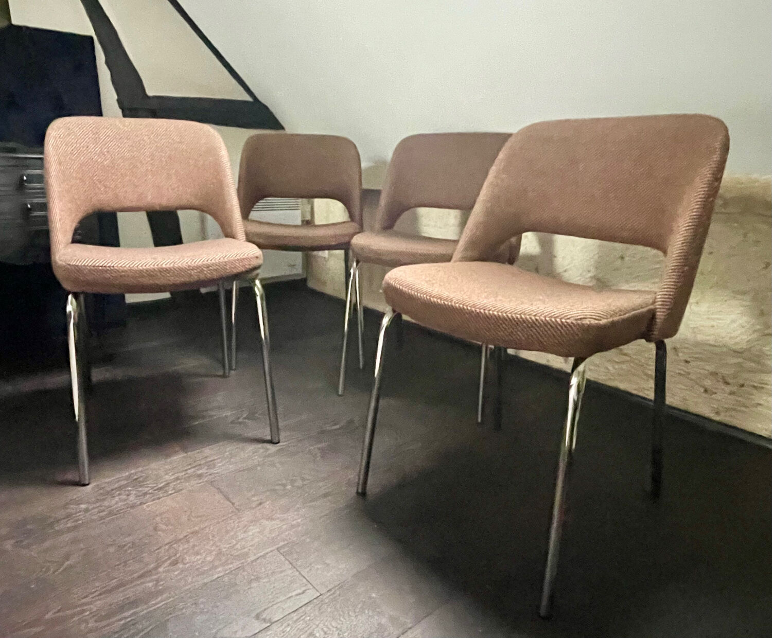 Set of 4 vintage chairs
