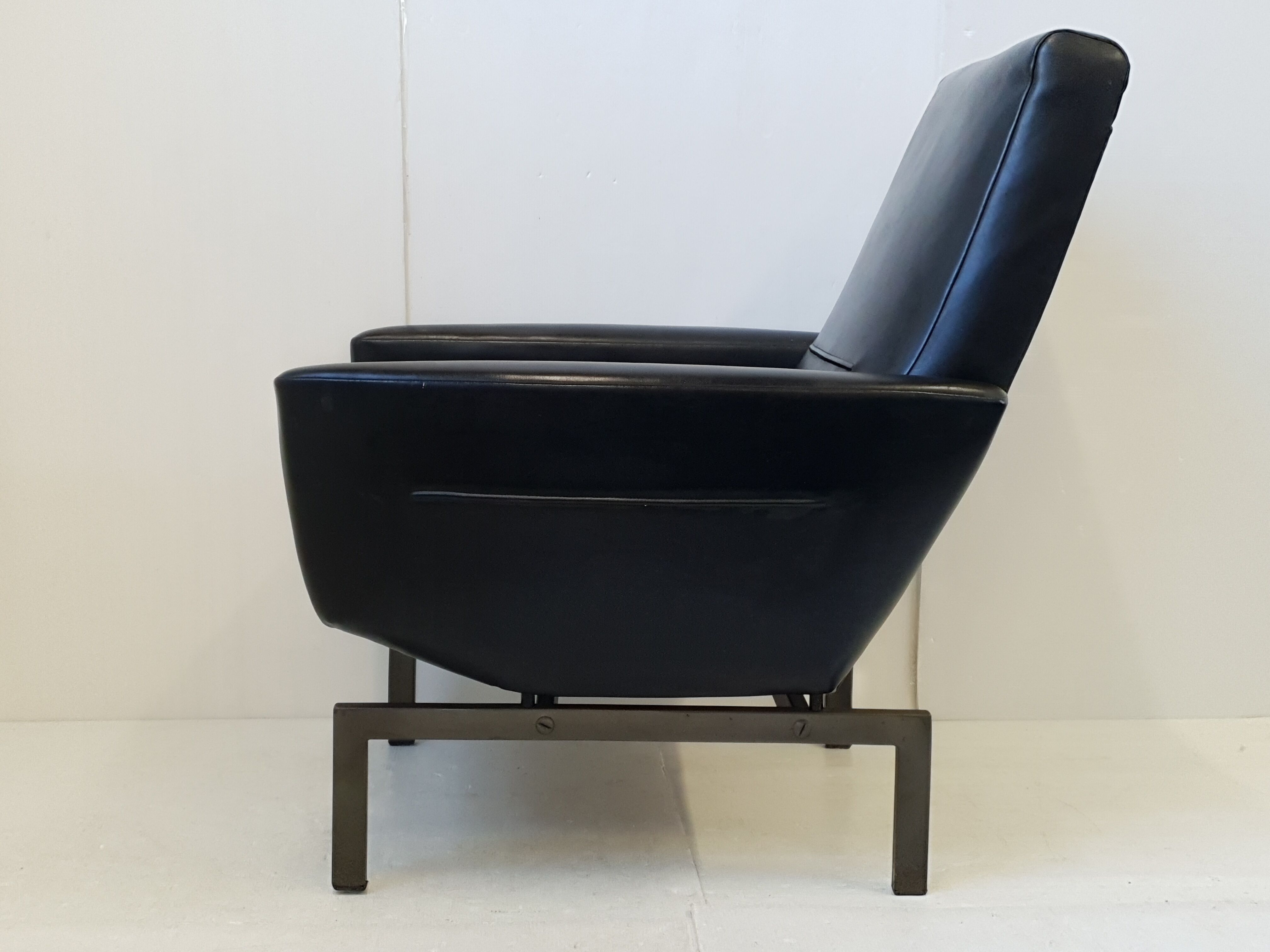 Vintage armchair 1960