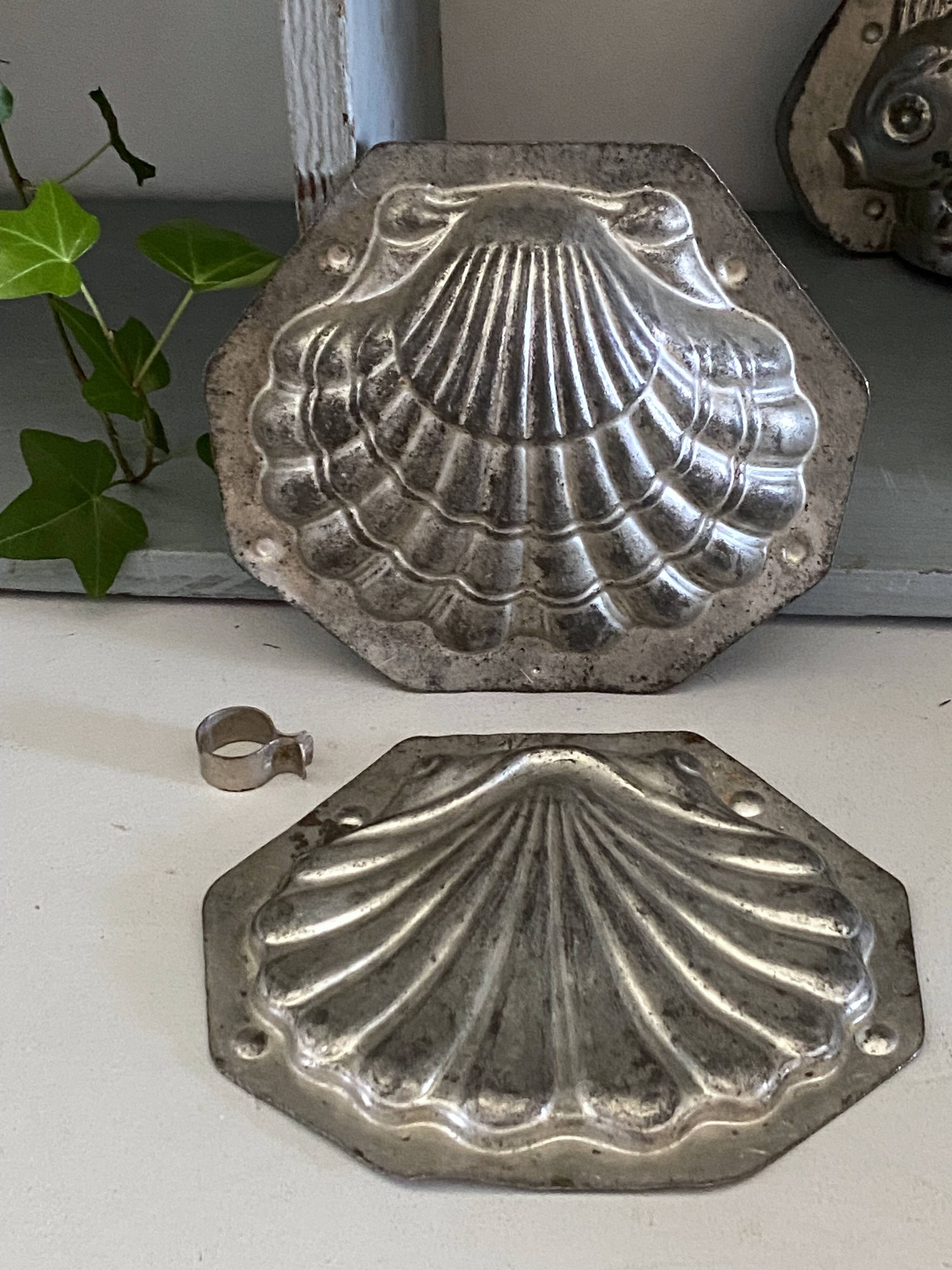 Ancien moule à chocolat "coquille"