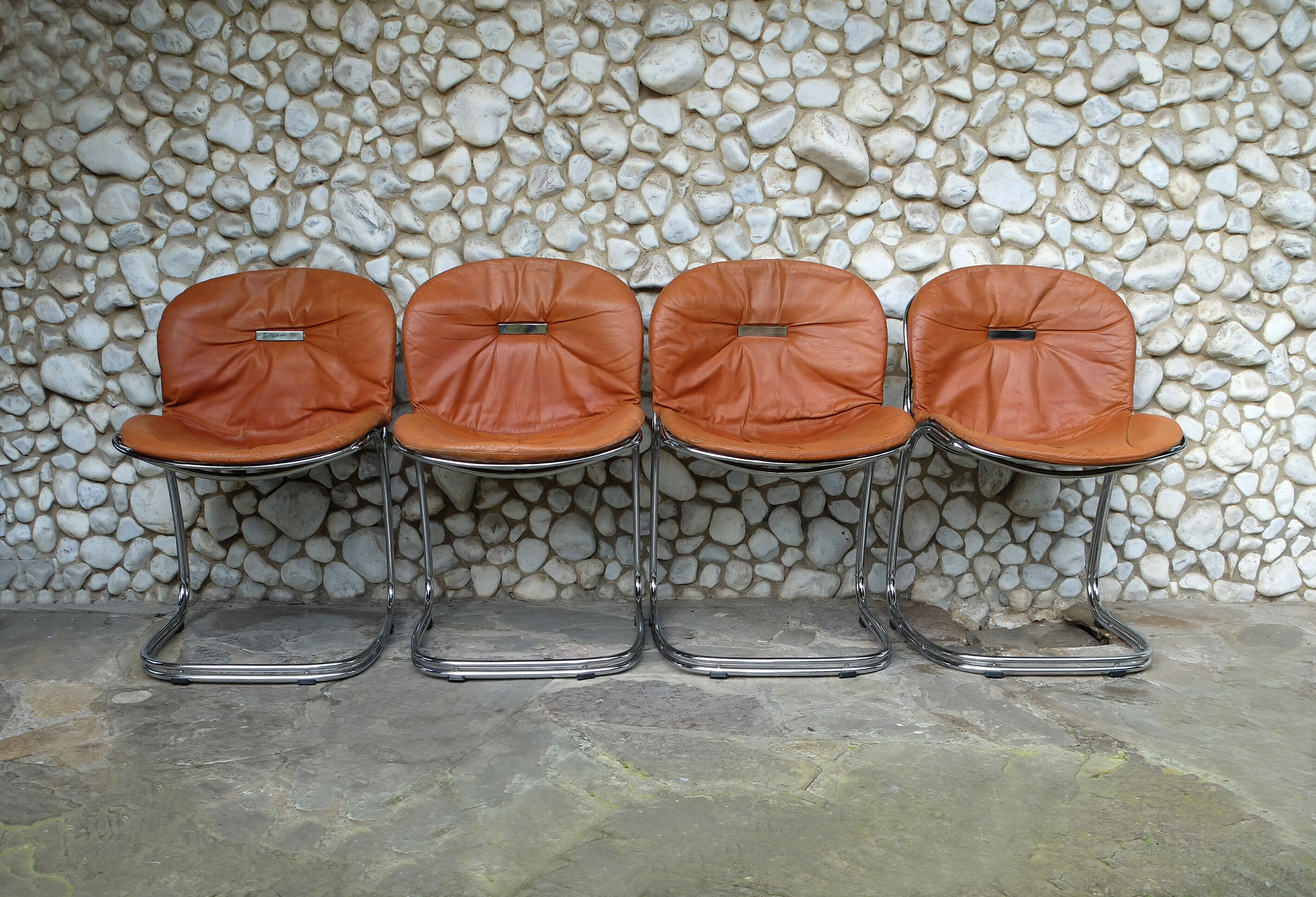 Series of 4 chairs Sabrina design Gastone Rinaldi for Rima, tawny leather, 1970