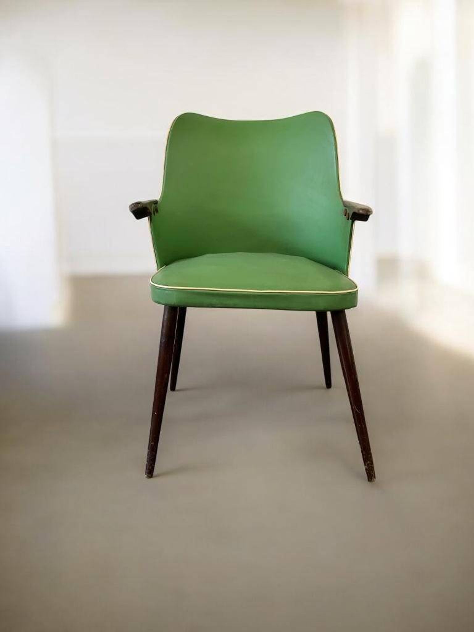 Vintage green rockabilly chair