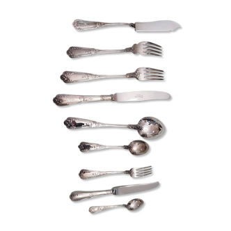 Silver housewife
