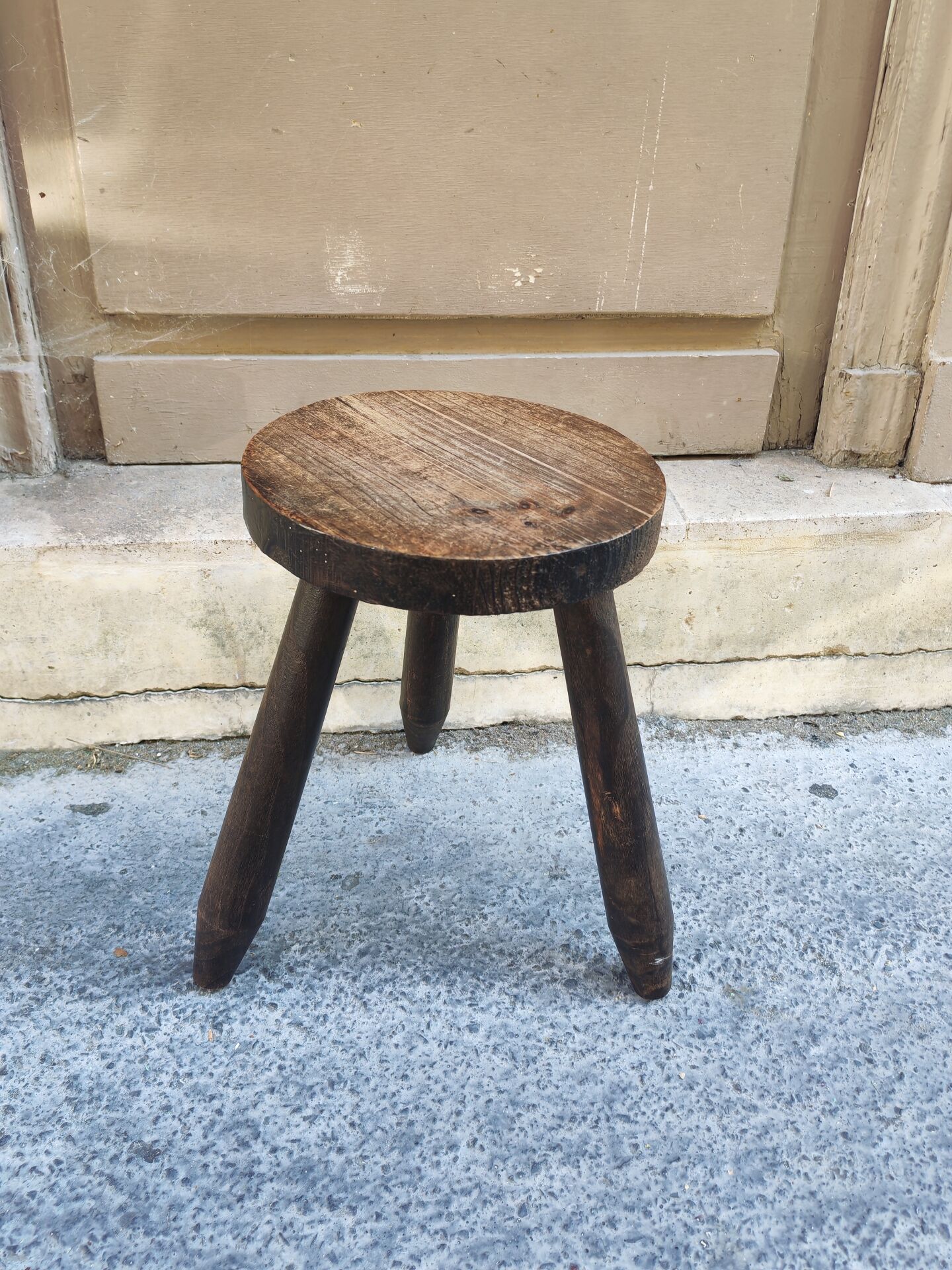Brutalist tripod stool