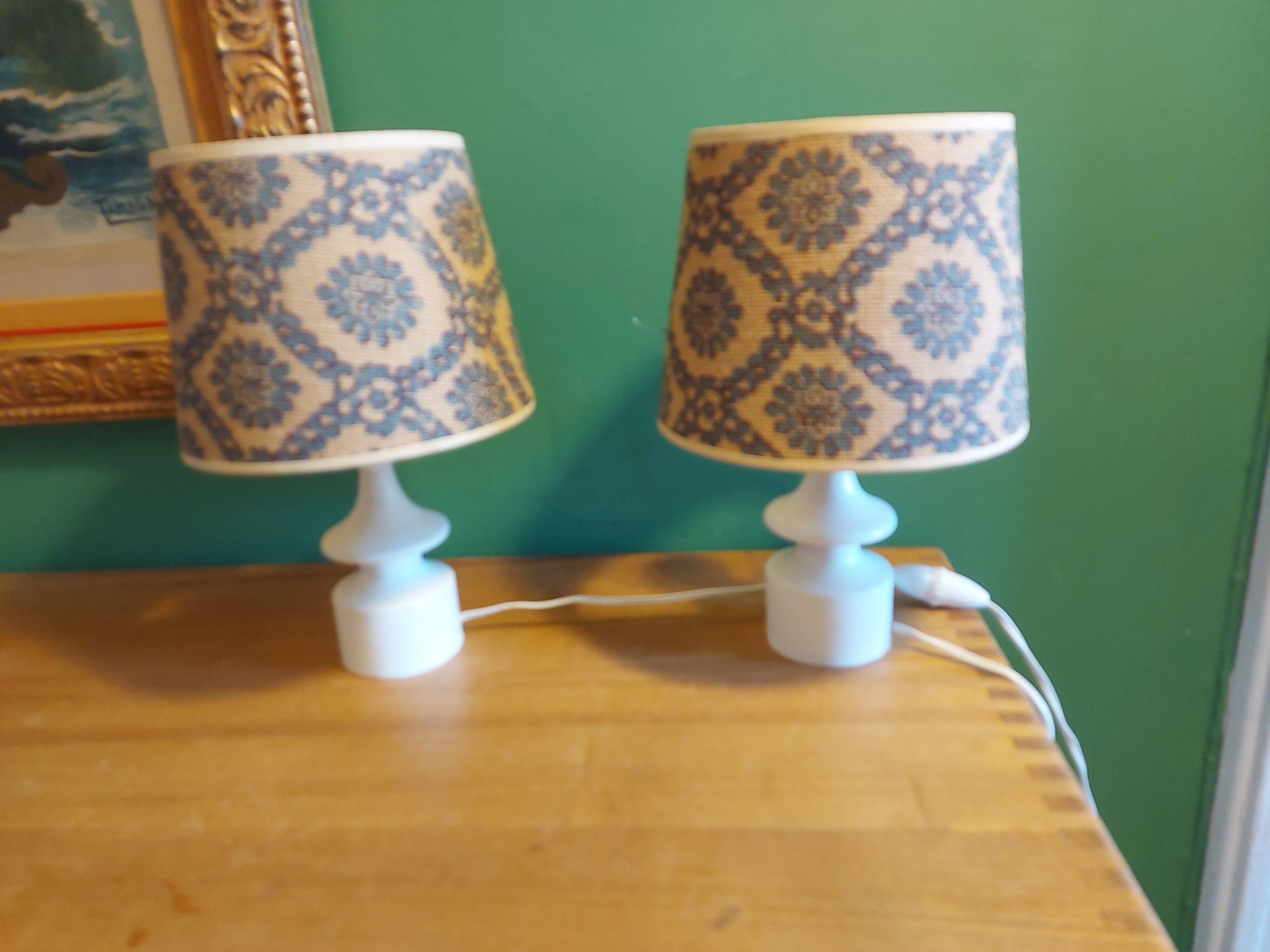 2 vintage 60's wooden bedside lamps