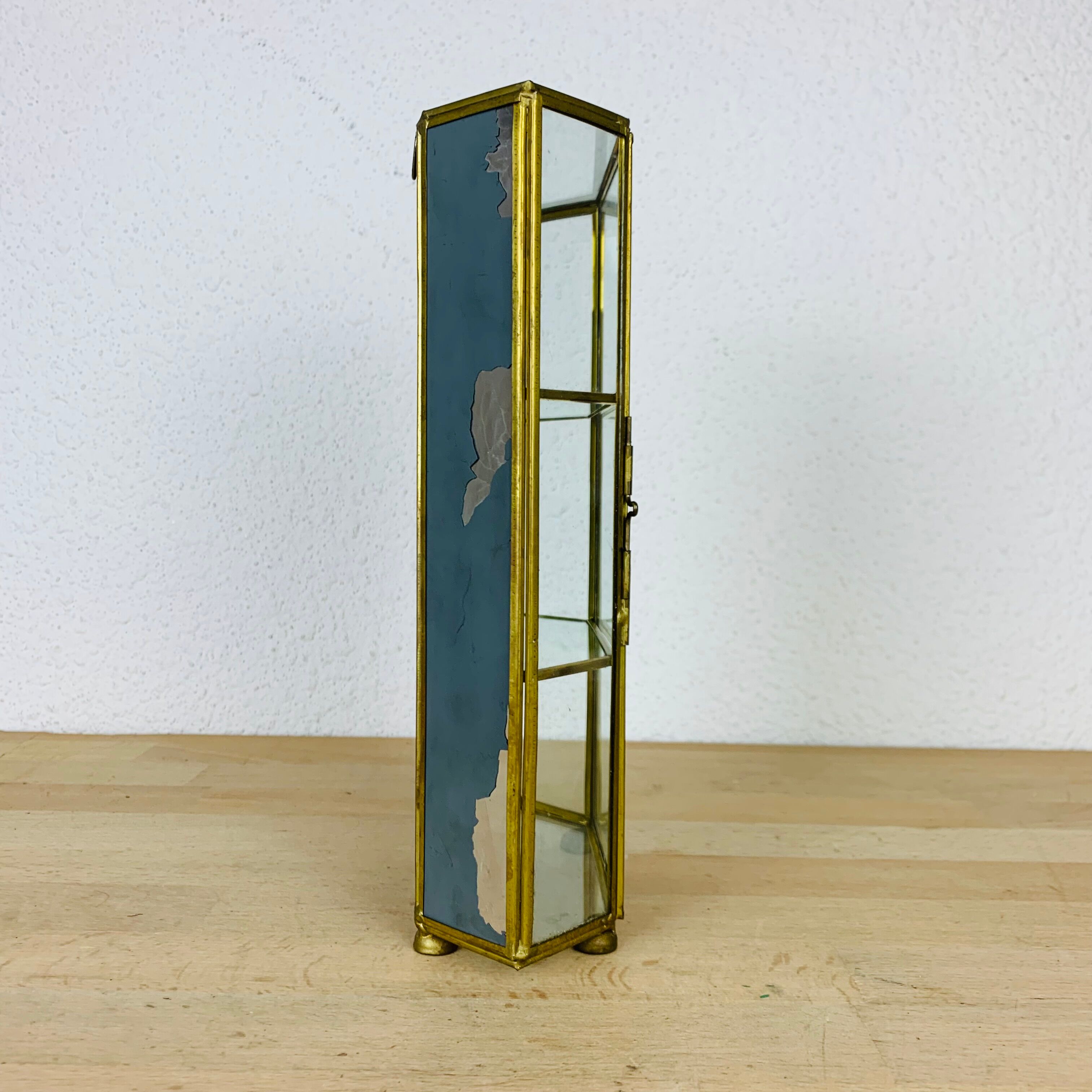 Miniature display case brass and glass, shelf