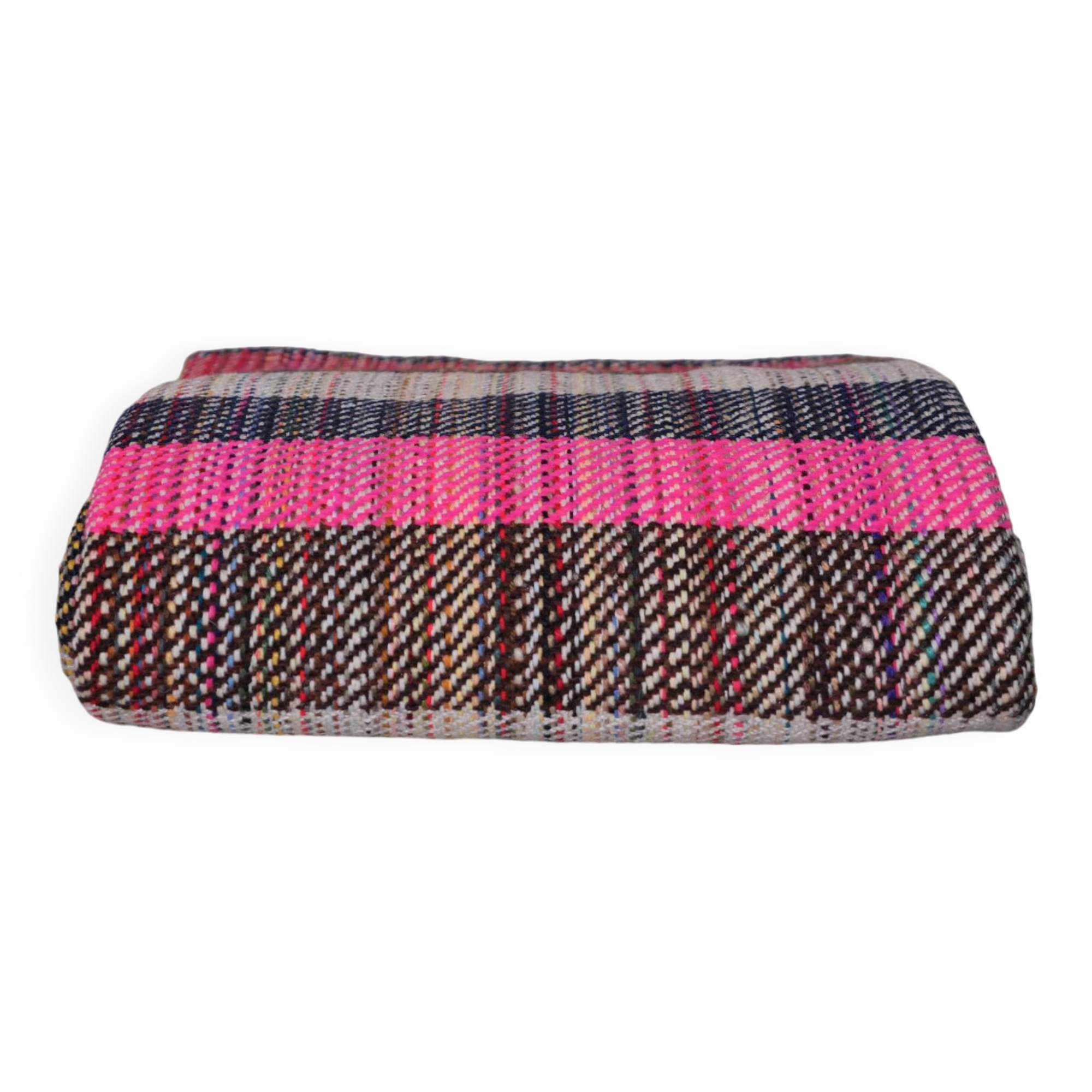 Khadi blanket, hand-woven from recycled wool by Storie