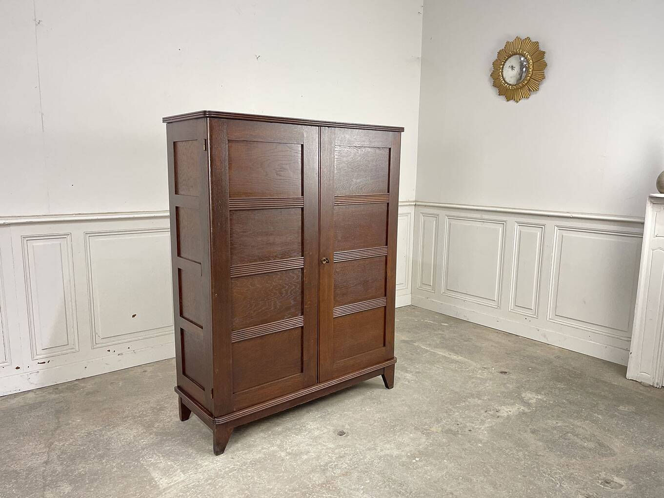 Small 1950s oak wardrobe