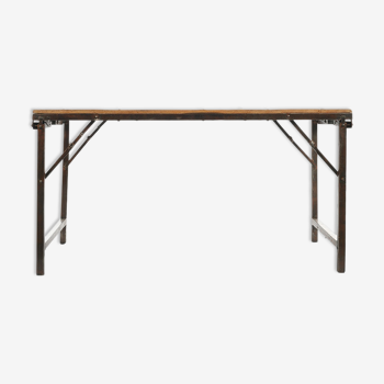 Folding dining room table with wooden tray and iron feet