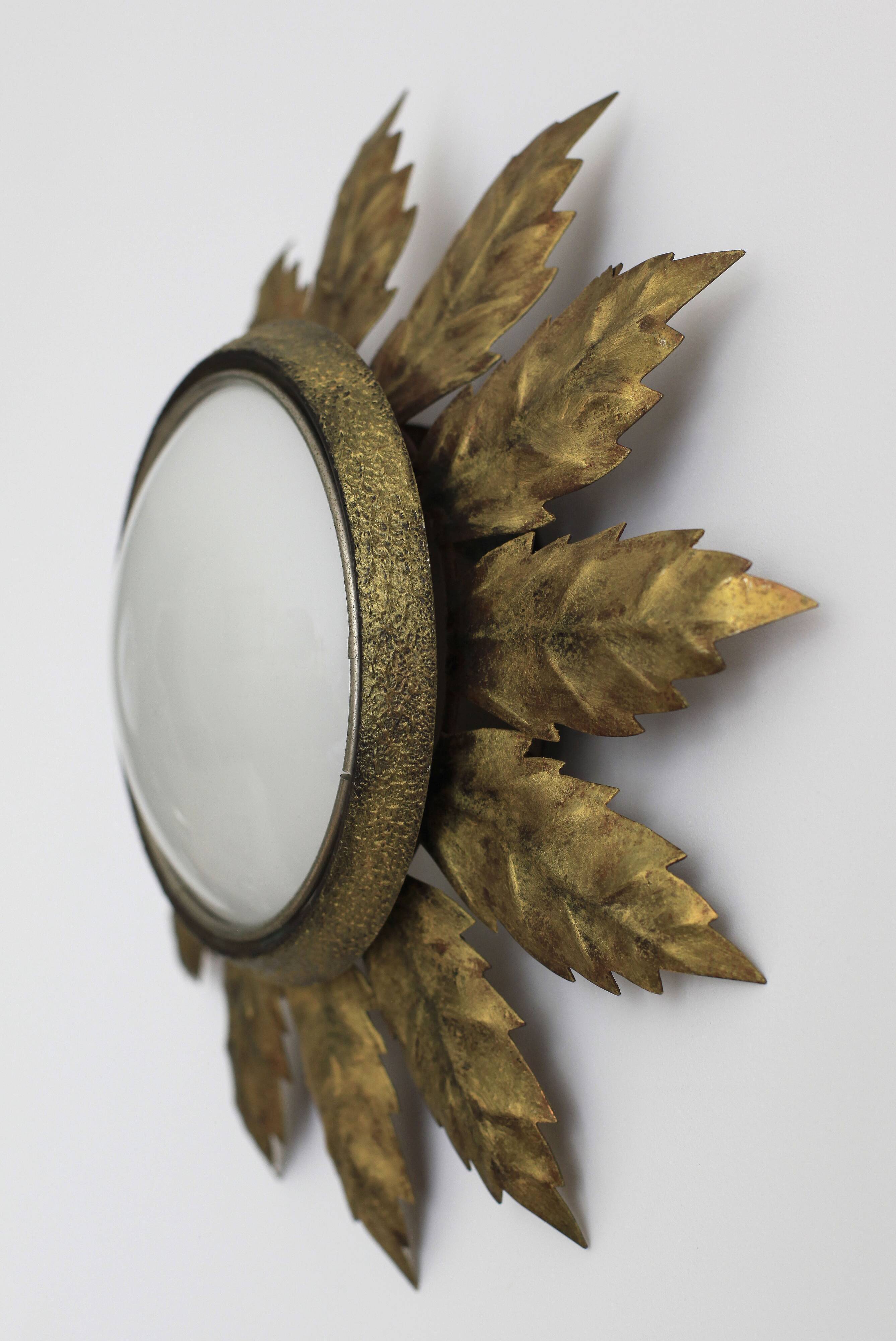 Gold wall light 30cm x 30xm