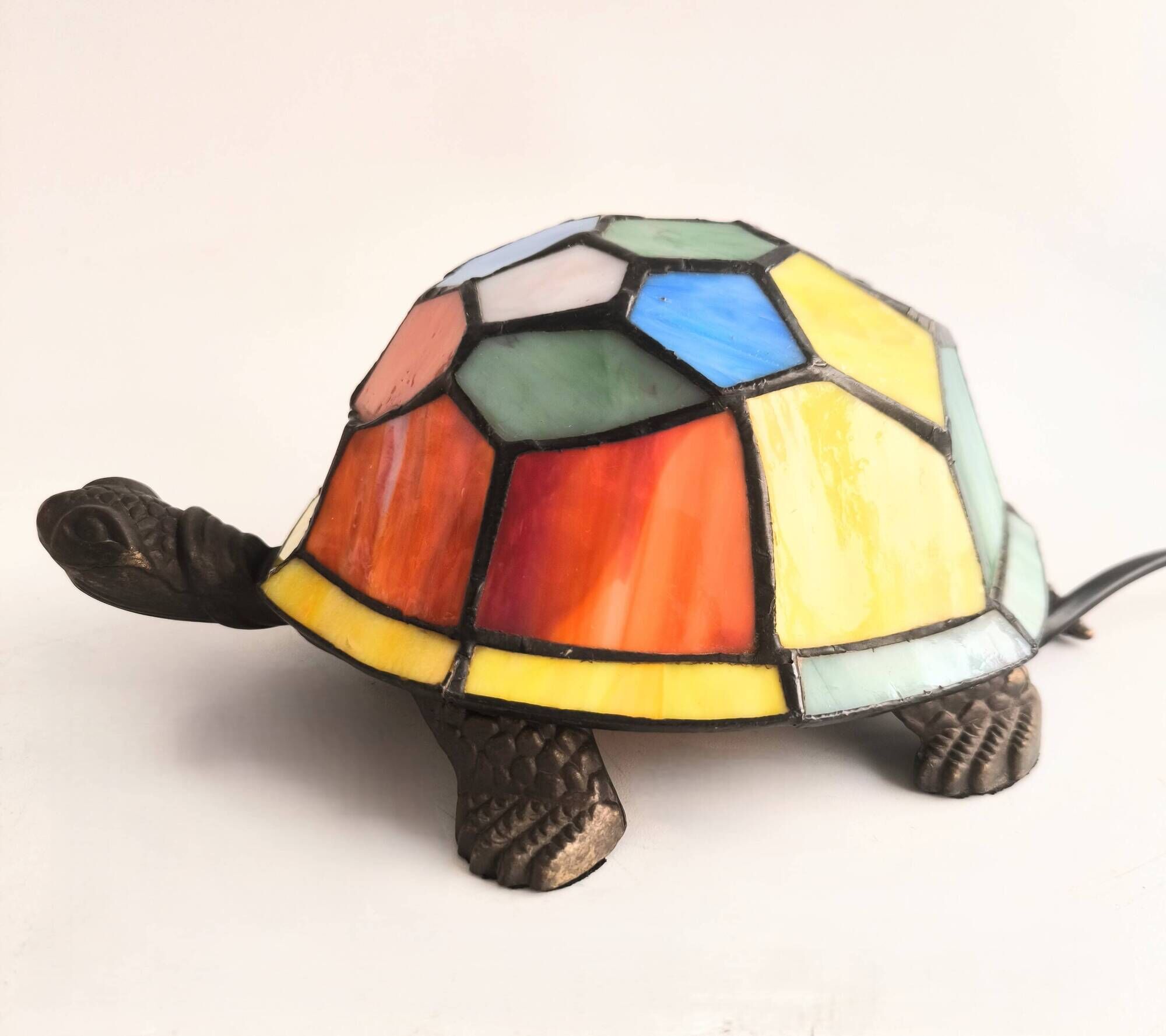 Tiffany Style lamp in the shape of a turtle from the 1980s.