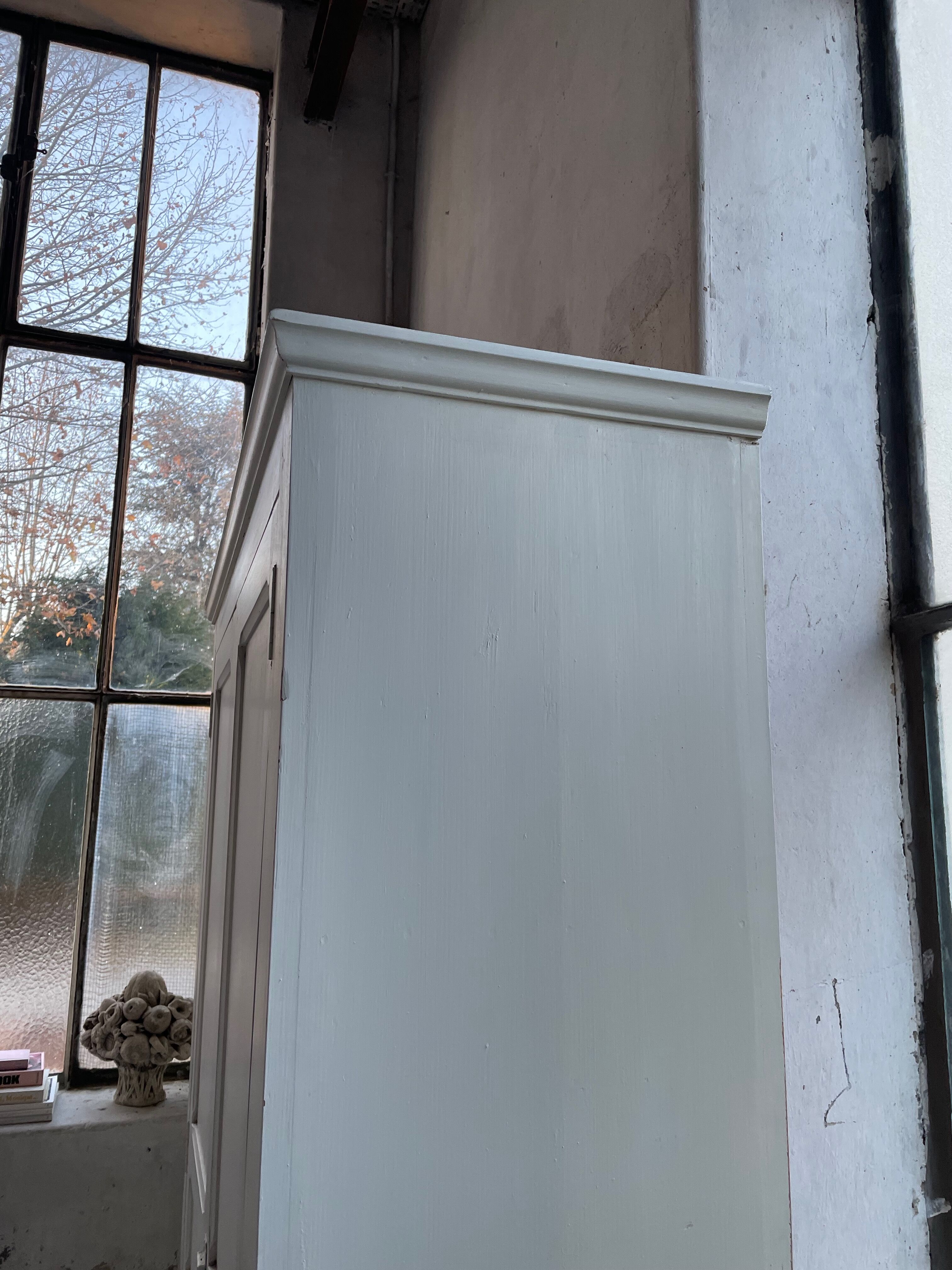 White cutter cabinet