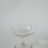 set of 6 engraved crystal champagne glasses 1950 8 X 9.5 cm