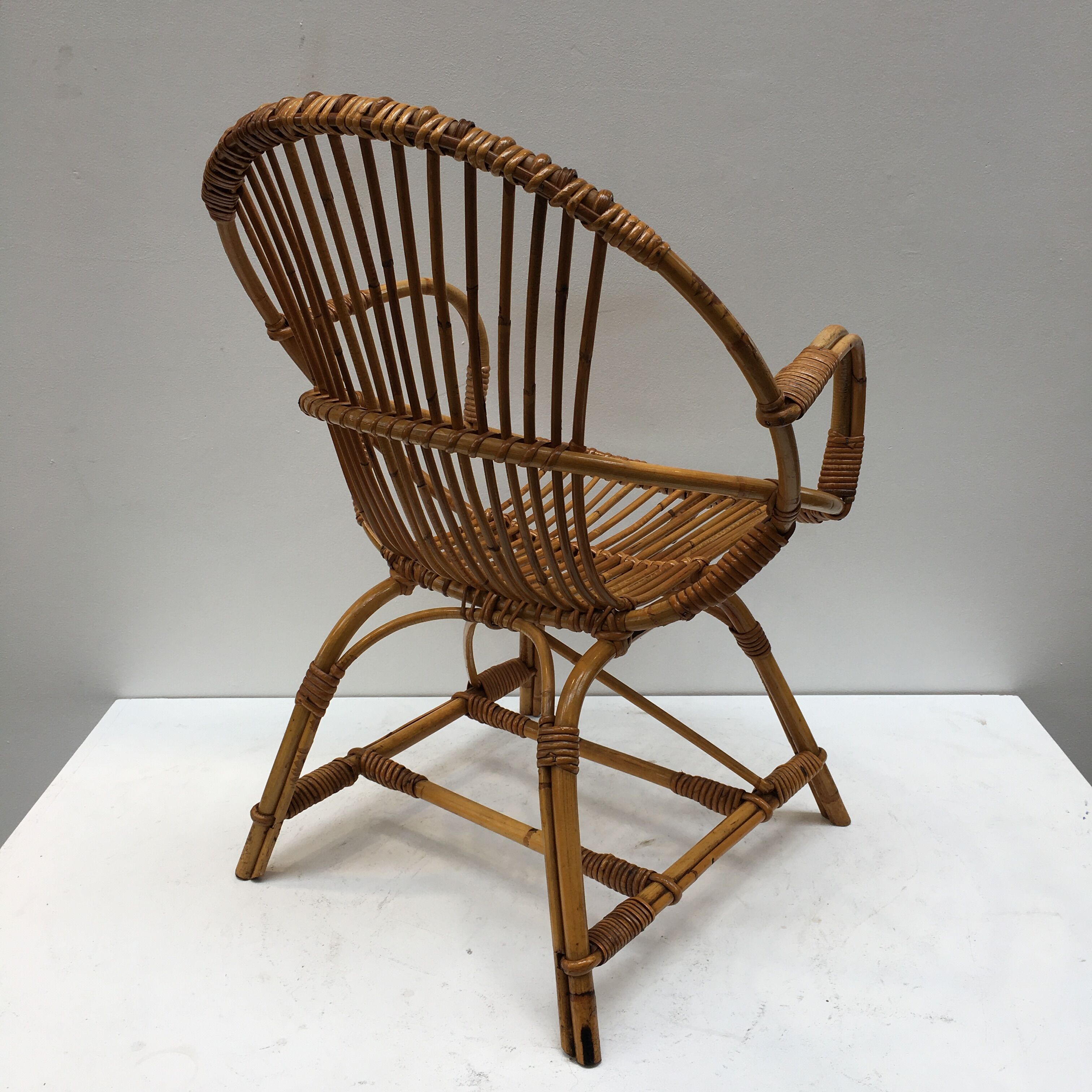 Rattan shell armchair