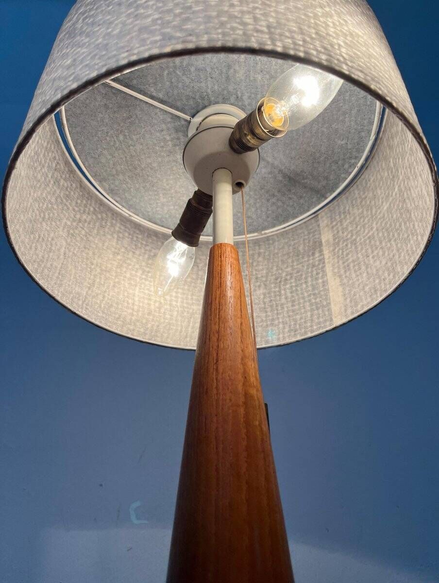 Lampe de table en teck minimaliste du milieu du siècle, années 1960