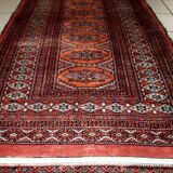 Tapis Vintage Bukhara en Laine, Années 1960, Authenticité et Tradition