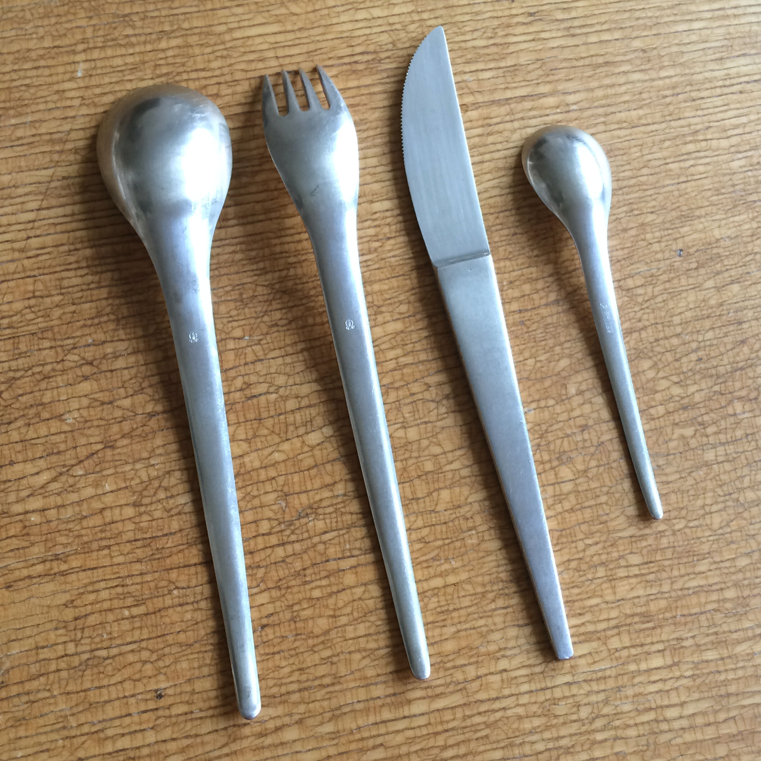 Guy Degrenne stainless steel cutlery set - 41 pieces