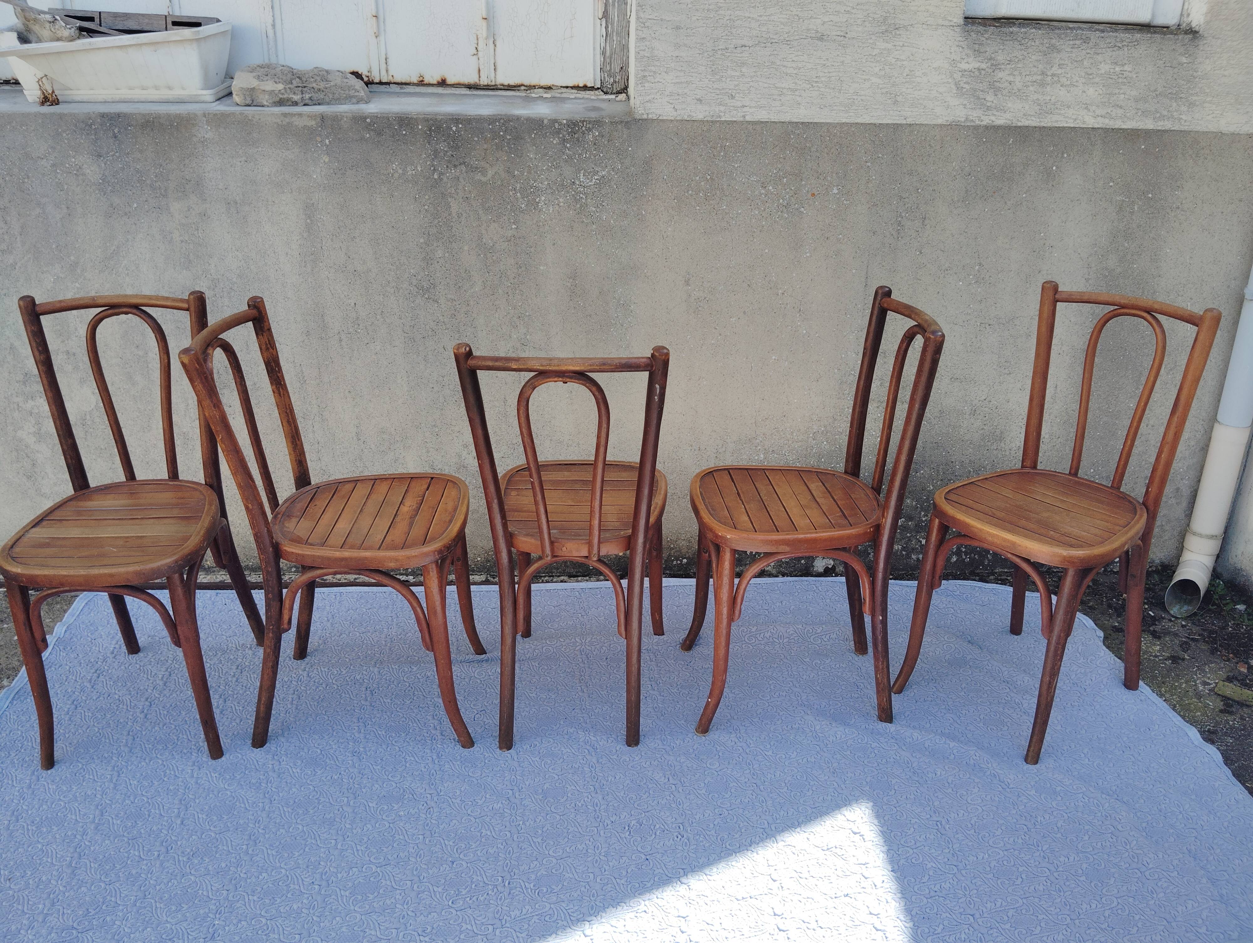 Set of 5 Luterma bistro chairs.