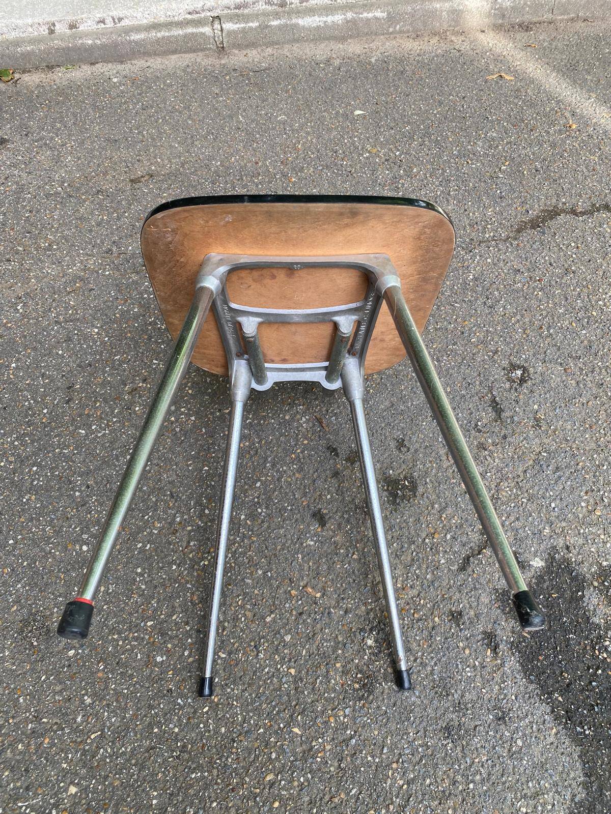 ETS khaki green formica chair Sanec Limoges
