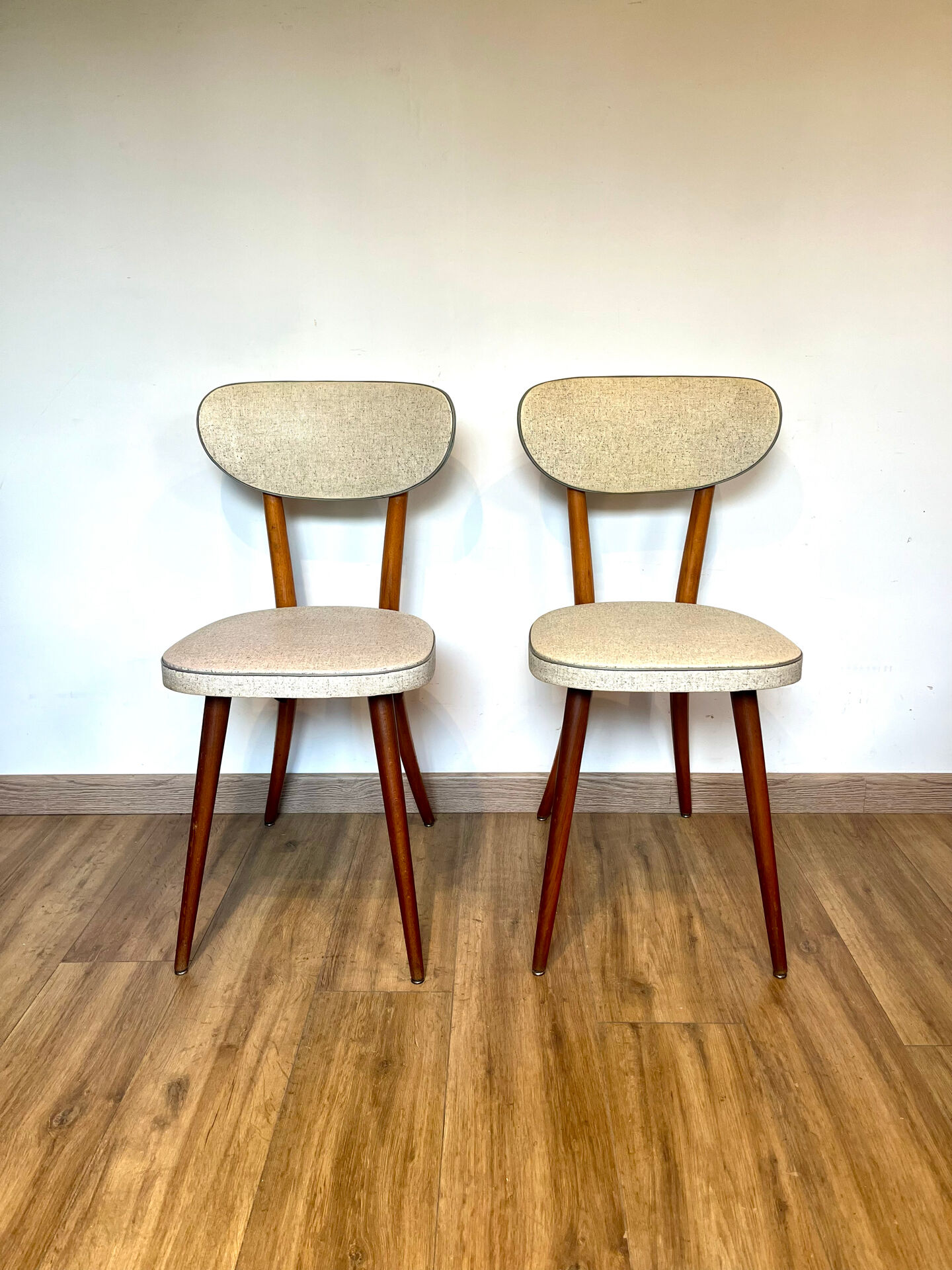 Baumann chairs