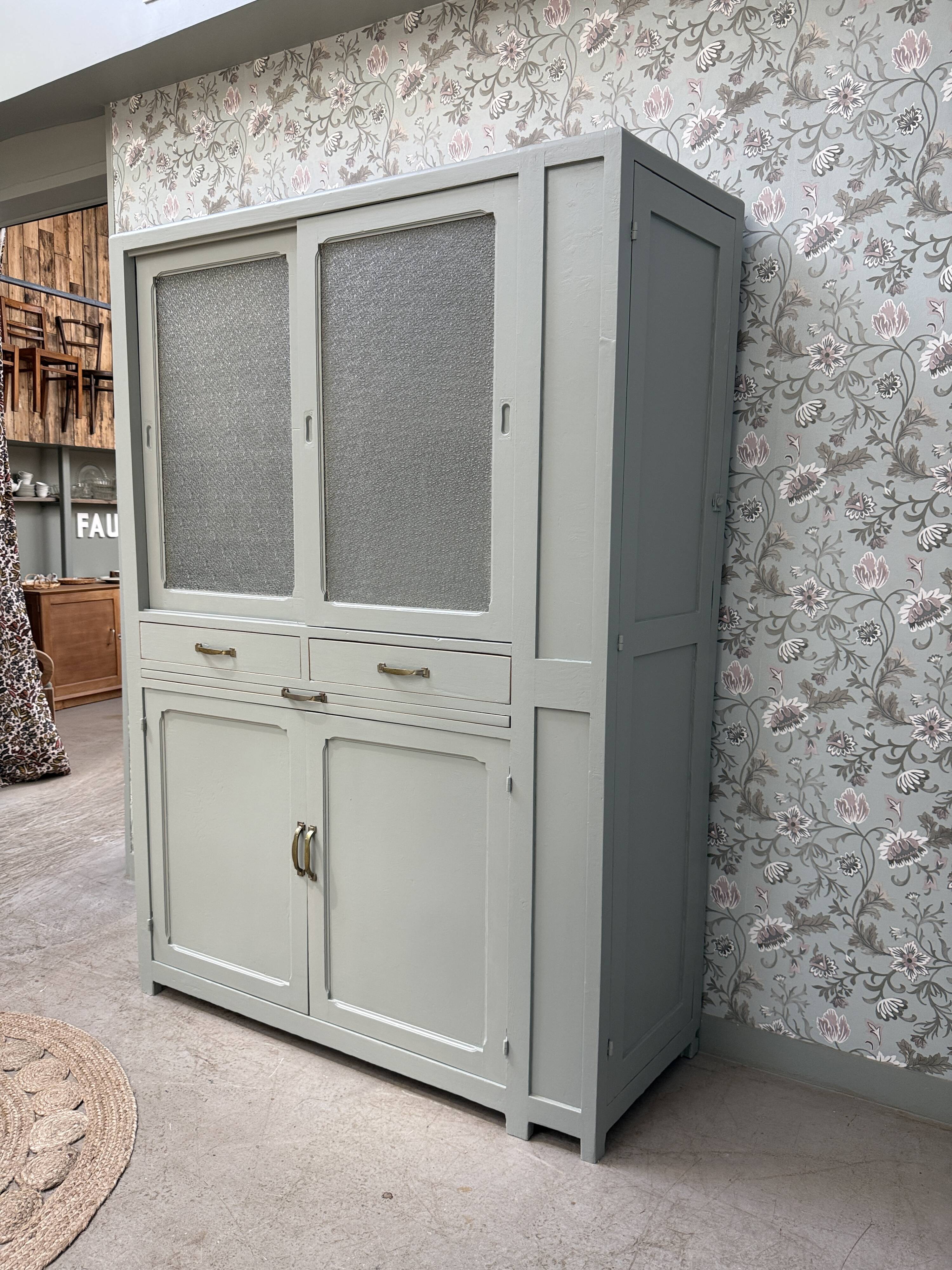 Vaisselier vintage vert (rénové)