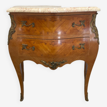 Commode galbée ancienne marqueté et marbre de style Louis XV