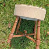 Provençal stool