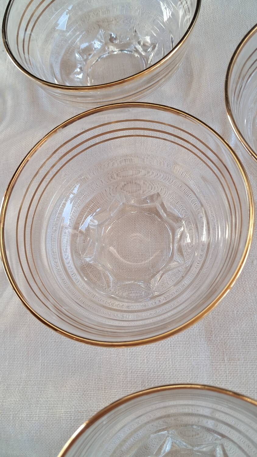 Vintage glassware set with gold filigree – 1960s