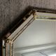 Miroir en laiton et parcloses maison Deknudt années 70