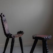 Sculpted wooden tripod chair in French Wabi Sabi, early 20th century.