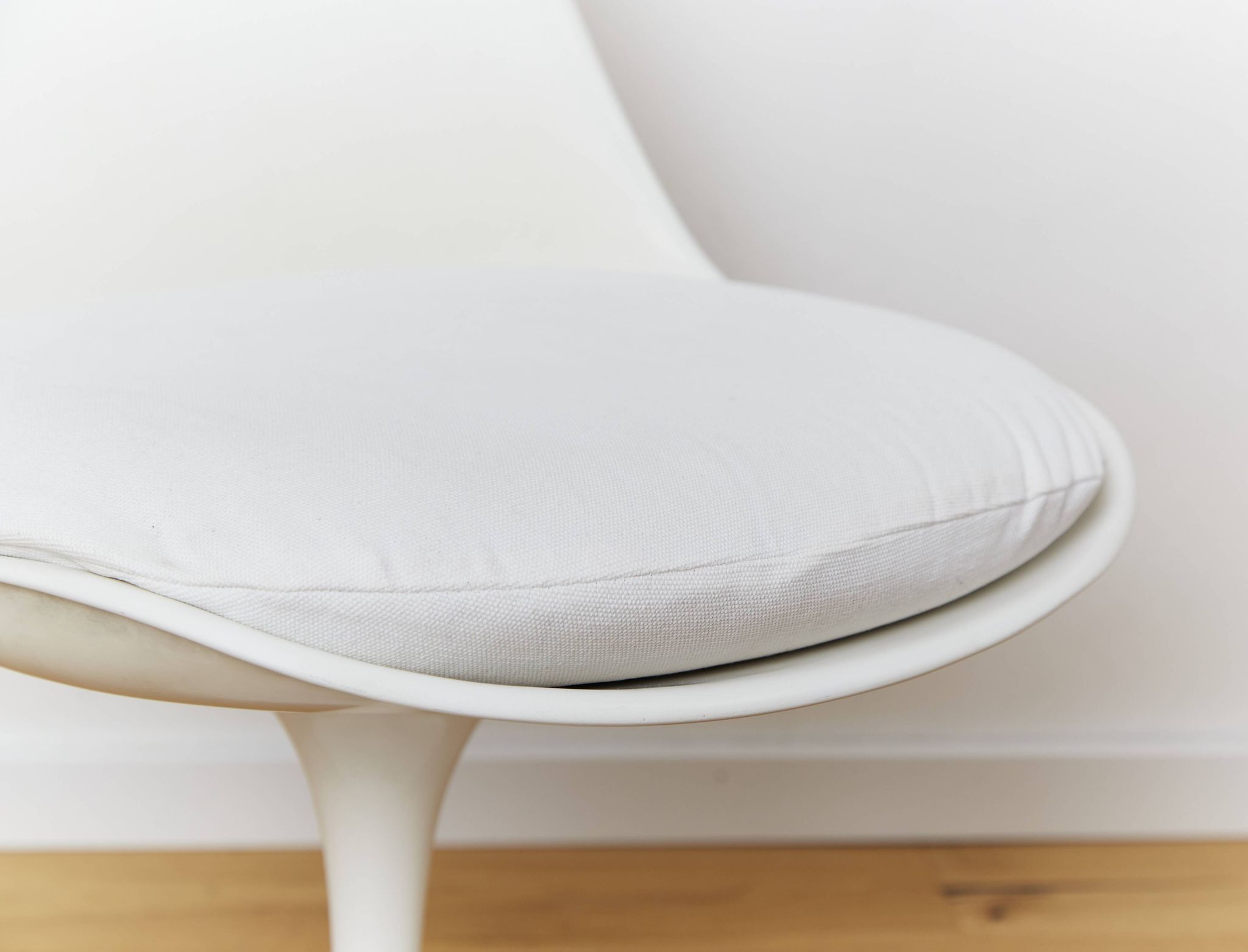 No.151 Tulip Chair by Ero Saarinen for Knoll International