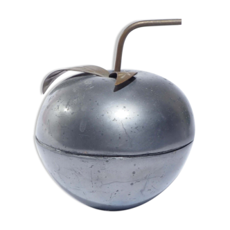 Apple-shaped metal candy