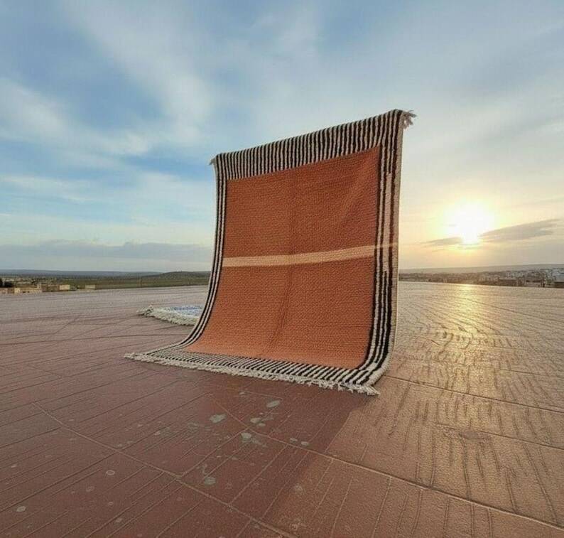 Authentic traditional handwoven natural wool rug 1.5/2.5 m