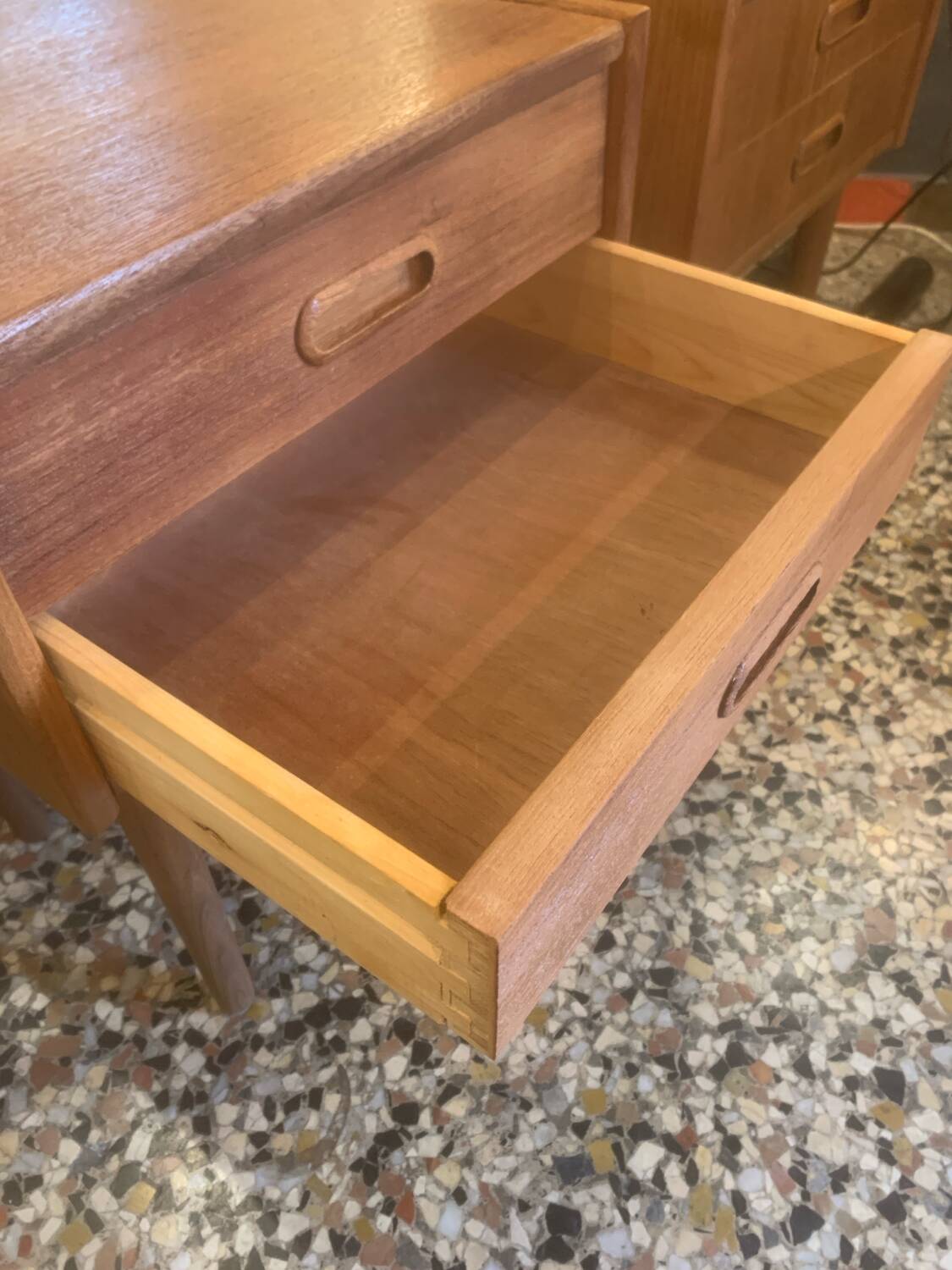 Paire de chevets danois en teck mid-century