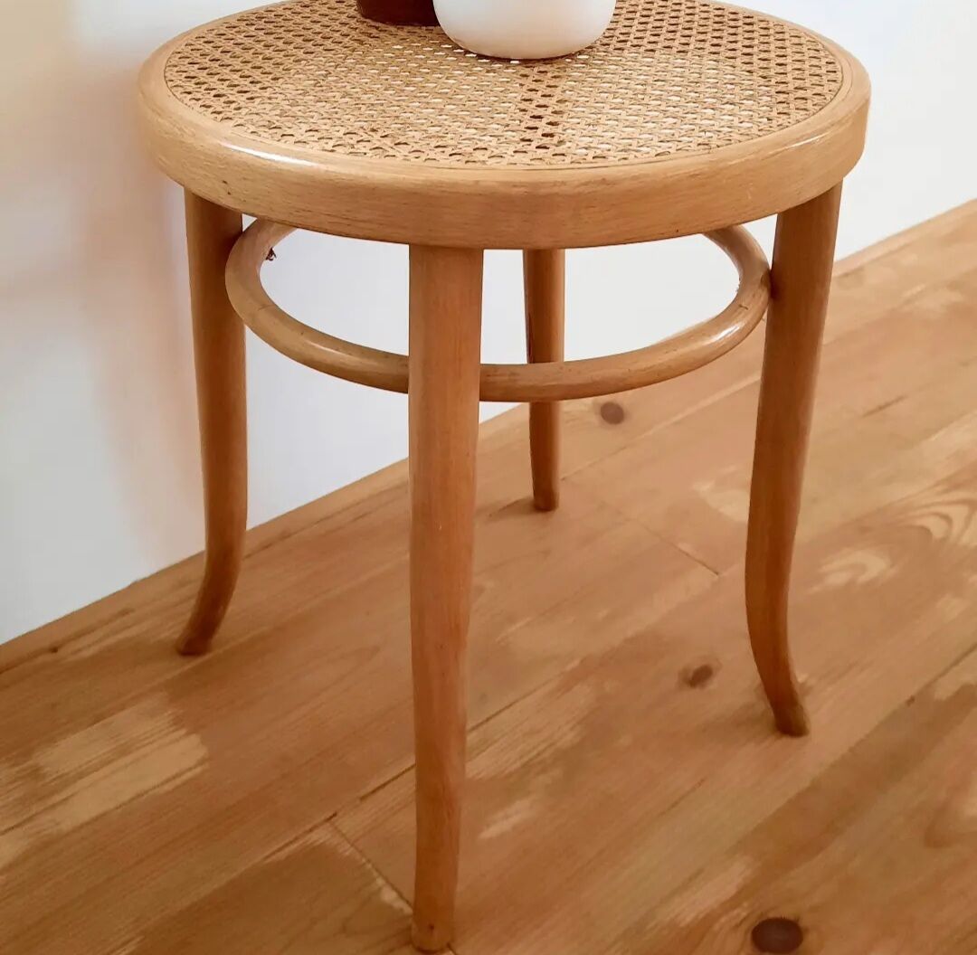 Cannage stool vitage