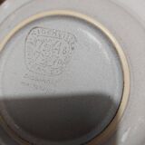 Deep plates series of six Niderviller stoneware, 20th century Cassandre decoration