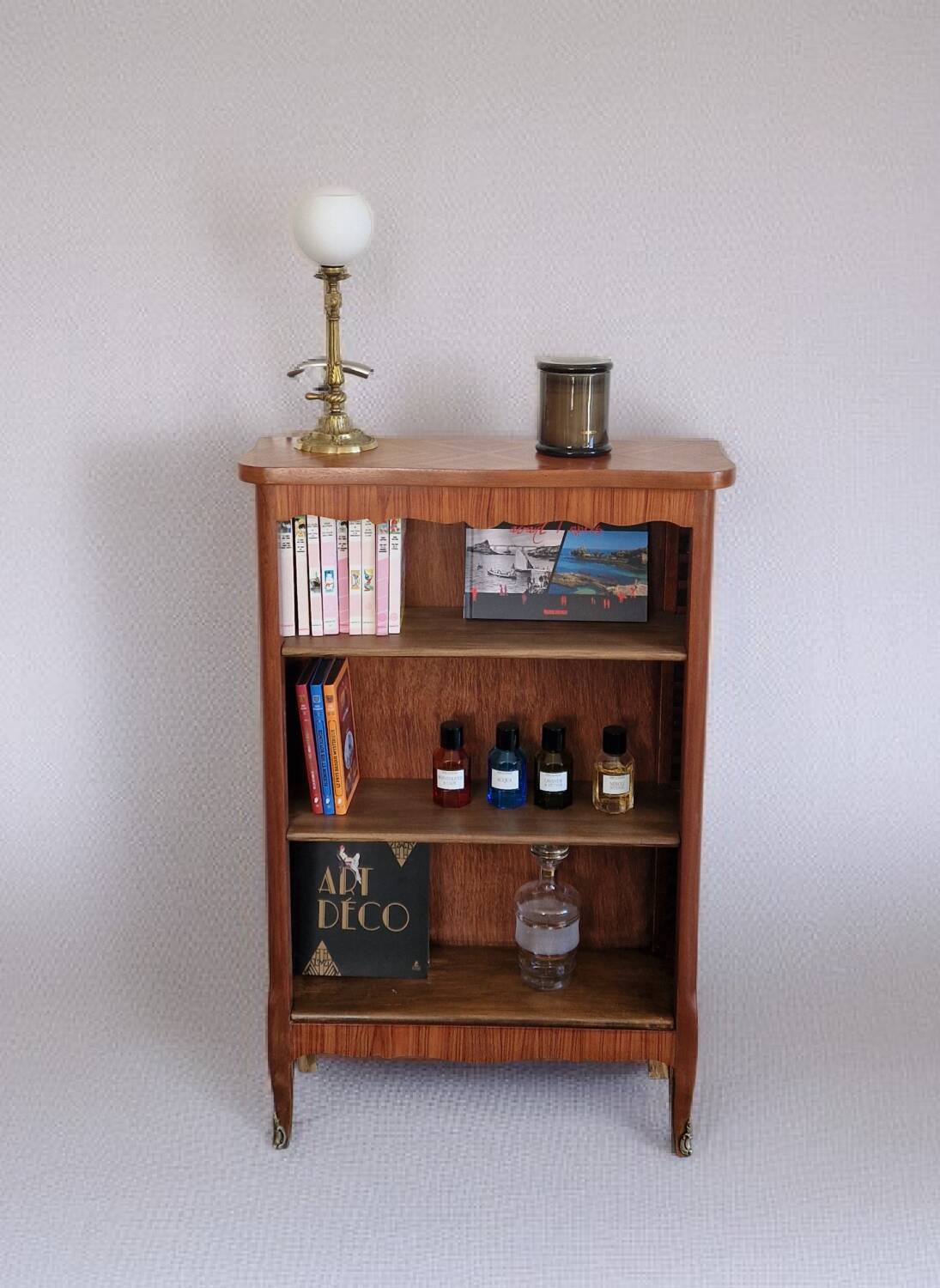 Bibus marquetry in rosewood, Transition style - Mid 20th century