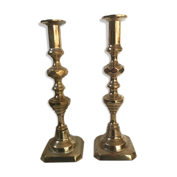 Pair of Victorian candle holders in gilded bronze