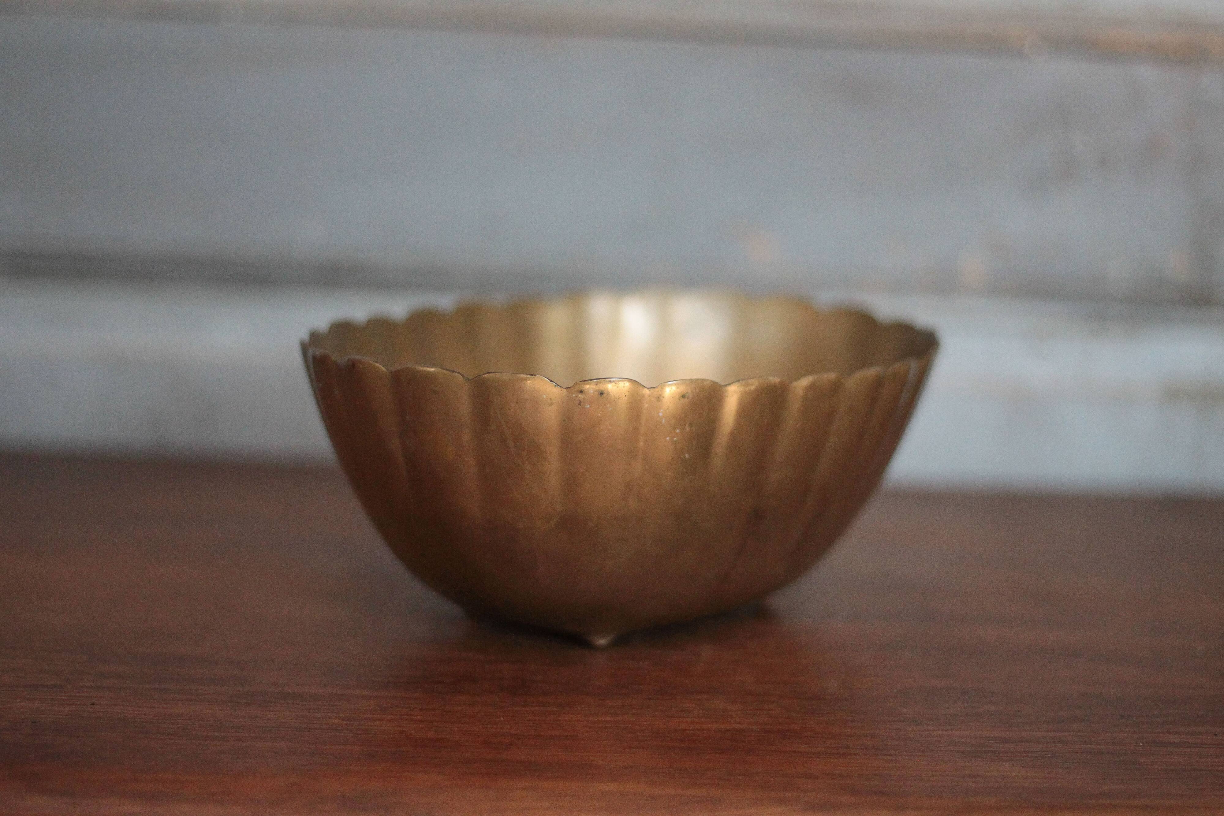 Vintage brass bowl, brass planter, flower pot, planter, decoration