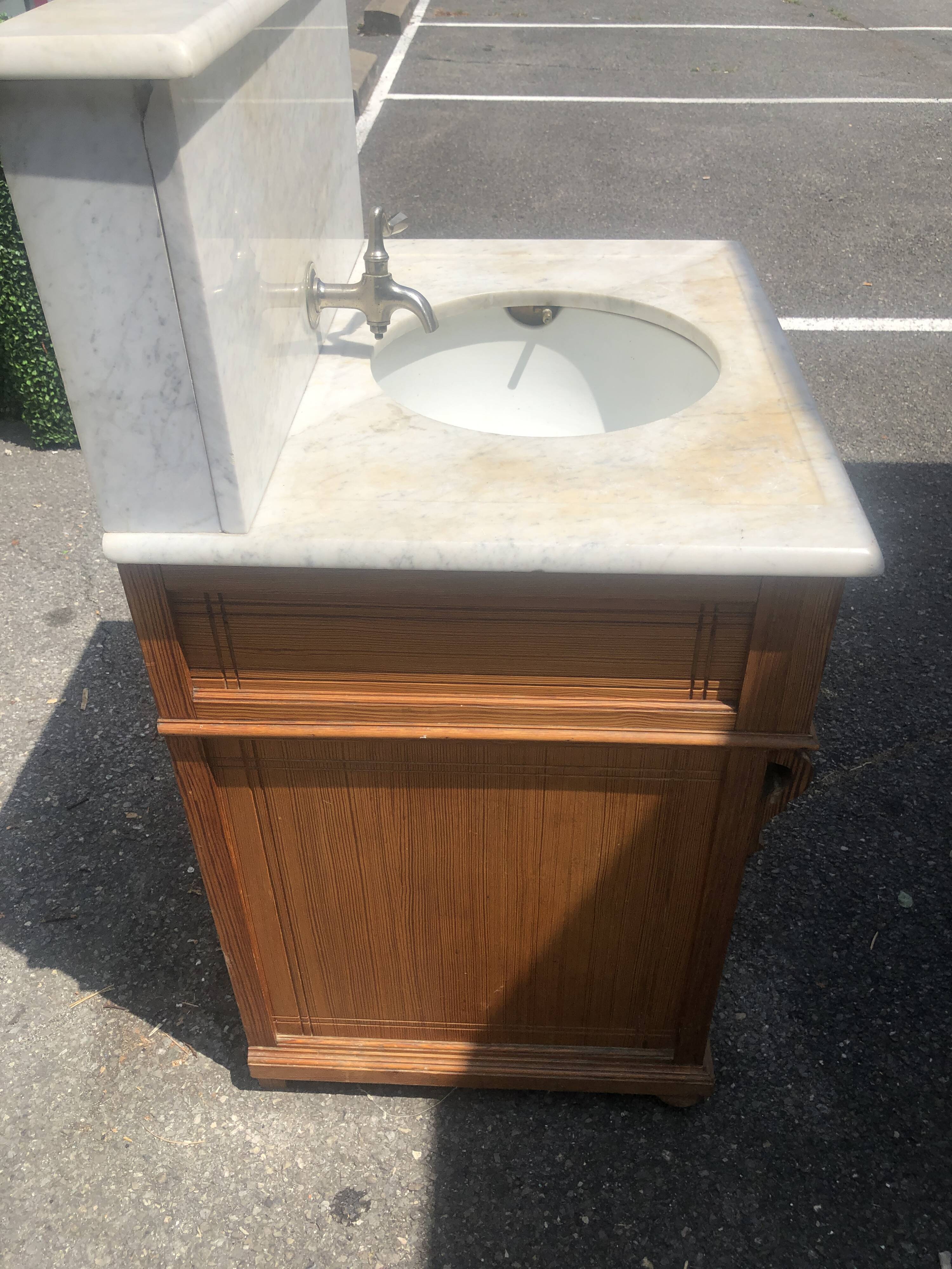 Meuble lavabo ancien Art Nouveau en bois et marbre C. Gervais Lyon