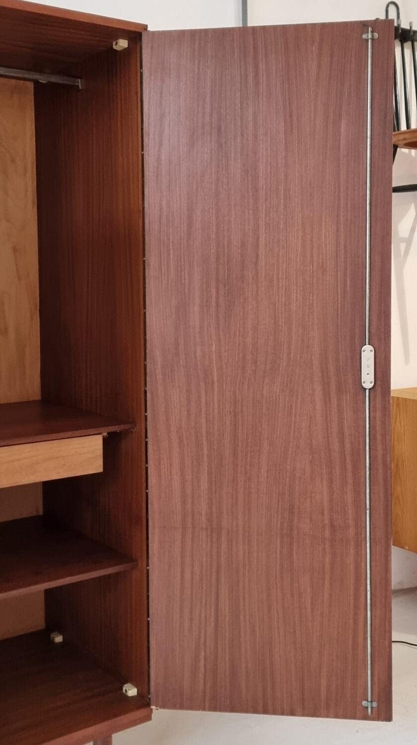 Armoire du milieu du siècle