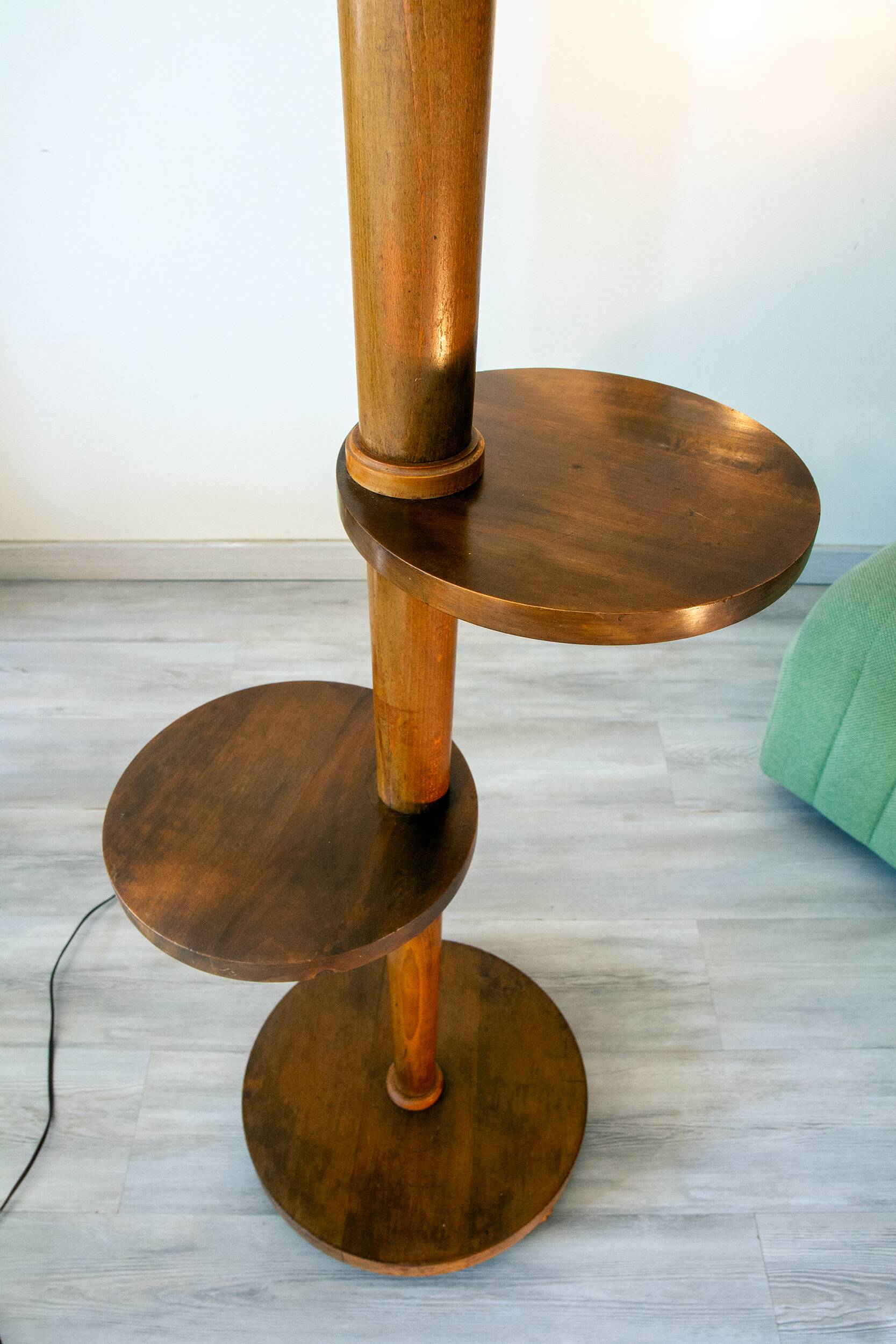 Art Deco floor lamp servant from the 1940s-50s.