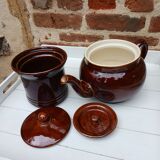 Old coffee maker with filter and 2 lids