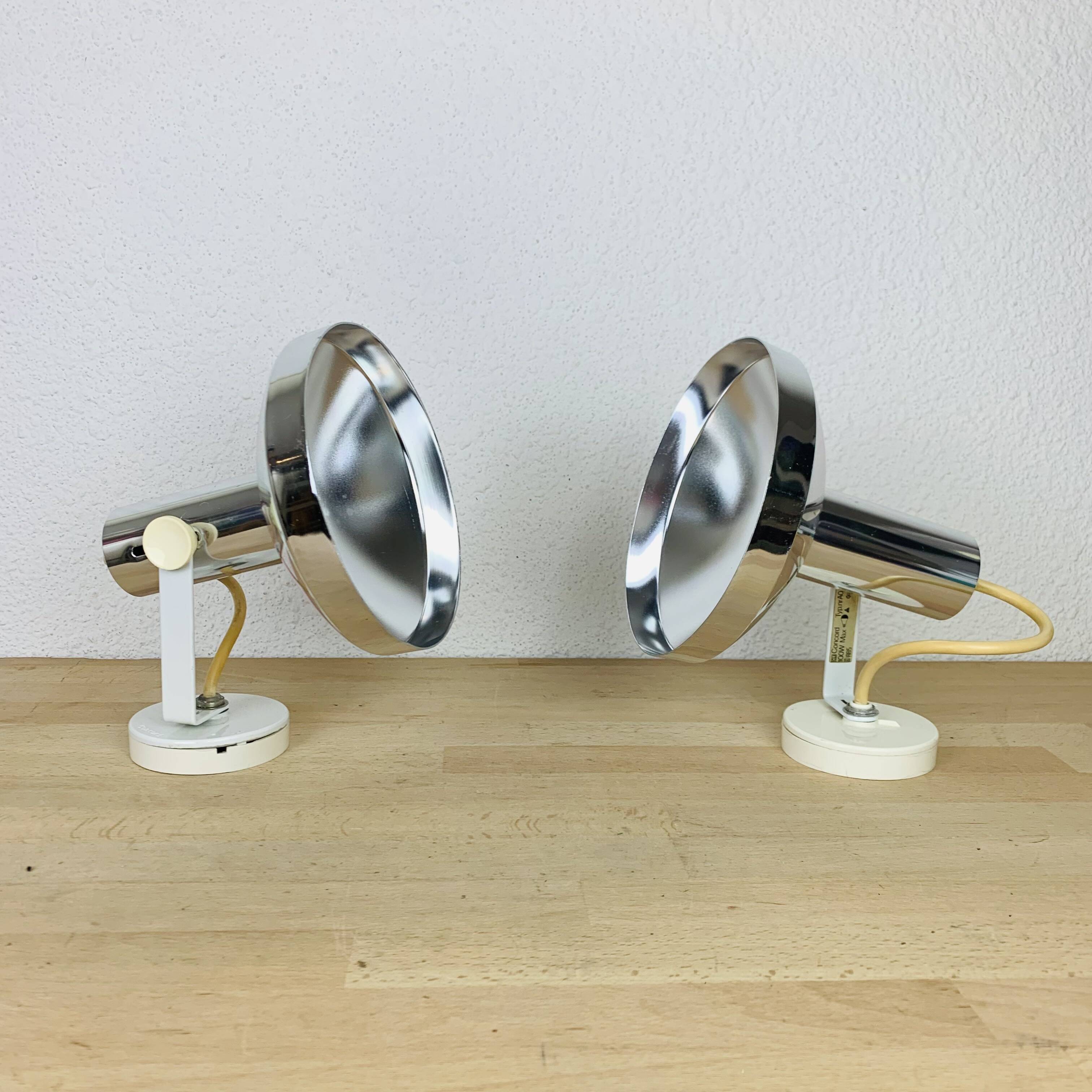 Pair of Concord chrome metal adjustable spotlights from the 70s