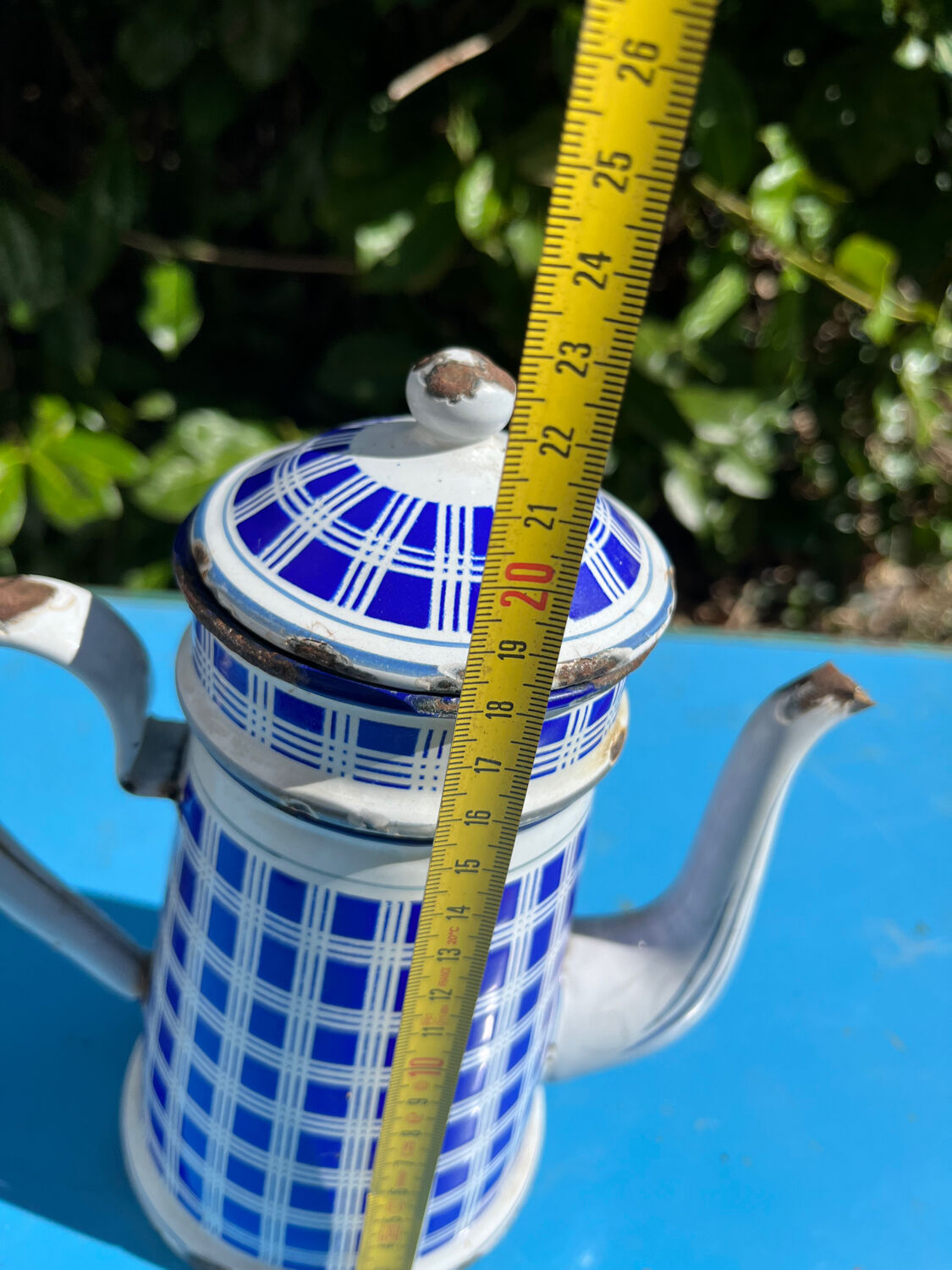 Enamelled coffee maker