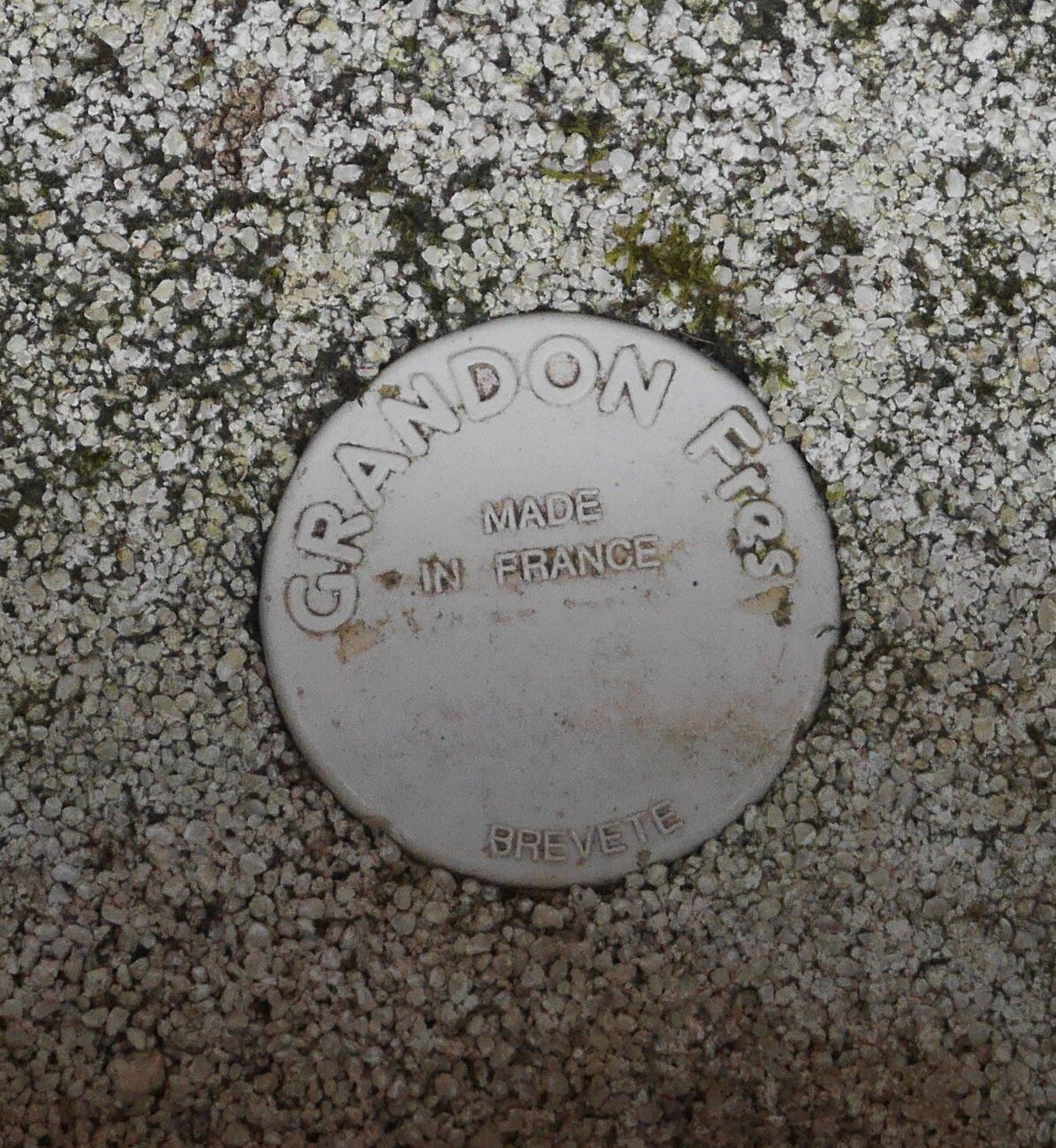 pair old gardeners reconstituted stone fluted grandon